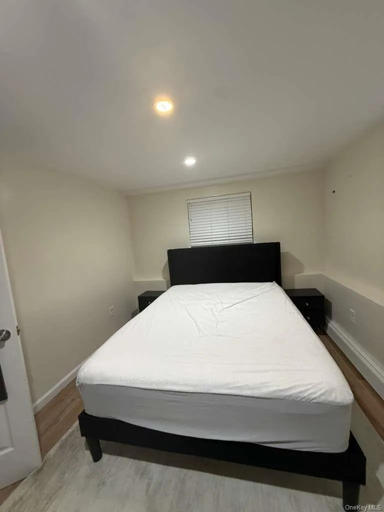3394 B Drive, Hempstead, NY, 1 Bedroom Bedrooms, 3 Rooms Rooms,1 BathroomBathrooms,Residential Lease,For Rent,B,0,1044385 3394 B Drive, Hempstead, NY, 1 Bedroom Bedrooms, 3 Rooms Rooms,1 BathroomBathrooms,Residential Lease,For Rent,B,0,1044385