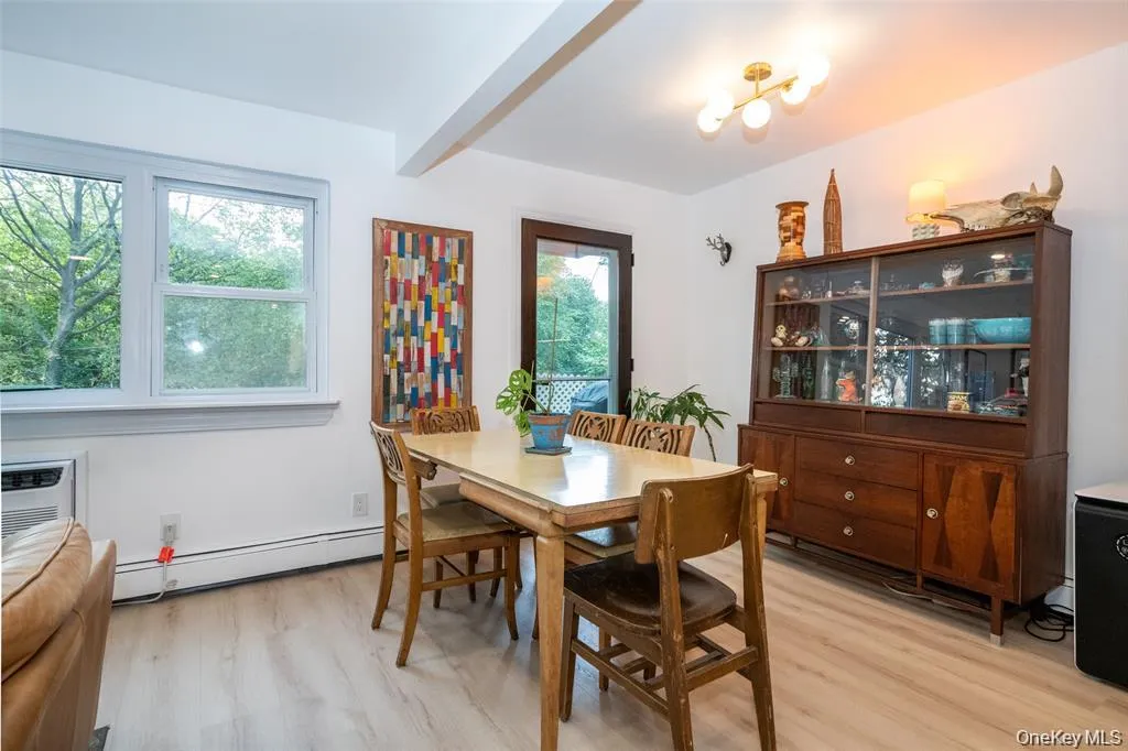 673 Pelham Road, New Rochelle, NY, 1 Bedroom Bedrooms, 3 Rooms Rooms,1 BathroomBathrooms,Residential,For Rent,Pelham,0,1044386 673 Pelham Road, New Rochelle, NY, 1 Bedroom Bedrooms, 3 Rooms Rooms,1 BathroomBathrooms,Residential,For Rent,Pelham,0,1044386
