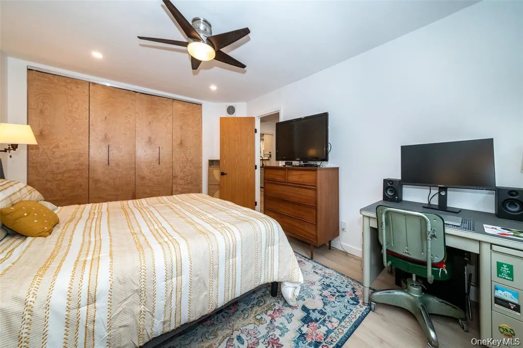 673 Pelham Road, New Rochelle, NY, 1 Bedroom Bedrooms, 3 Rooms Rooms,1 BathroomBathrooms,Residential,For Rent,Pelham,0,1044386 673 Pelham Road, New Rochelle, NY, 1 Bedroom Bedrooms, 3 Rooms Rooms,1 BathroomBathrooms,Residential,For Rent,Pelham,0,1044386