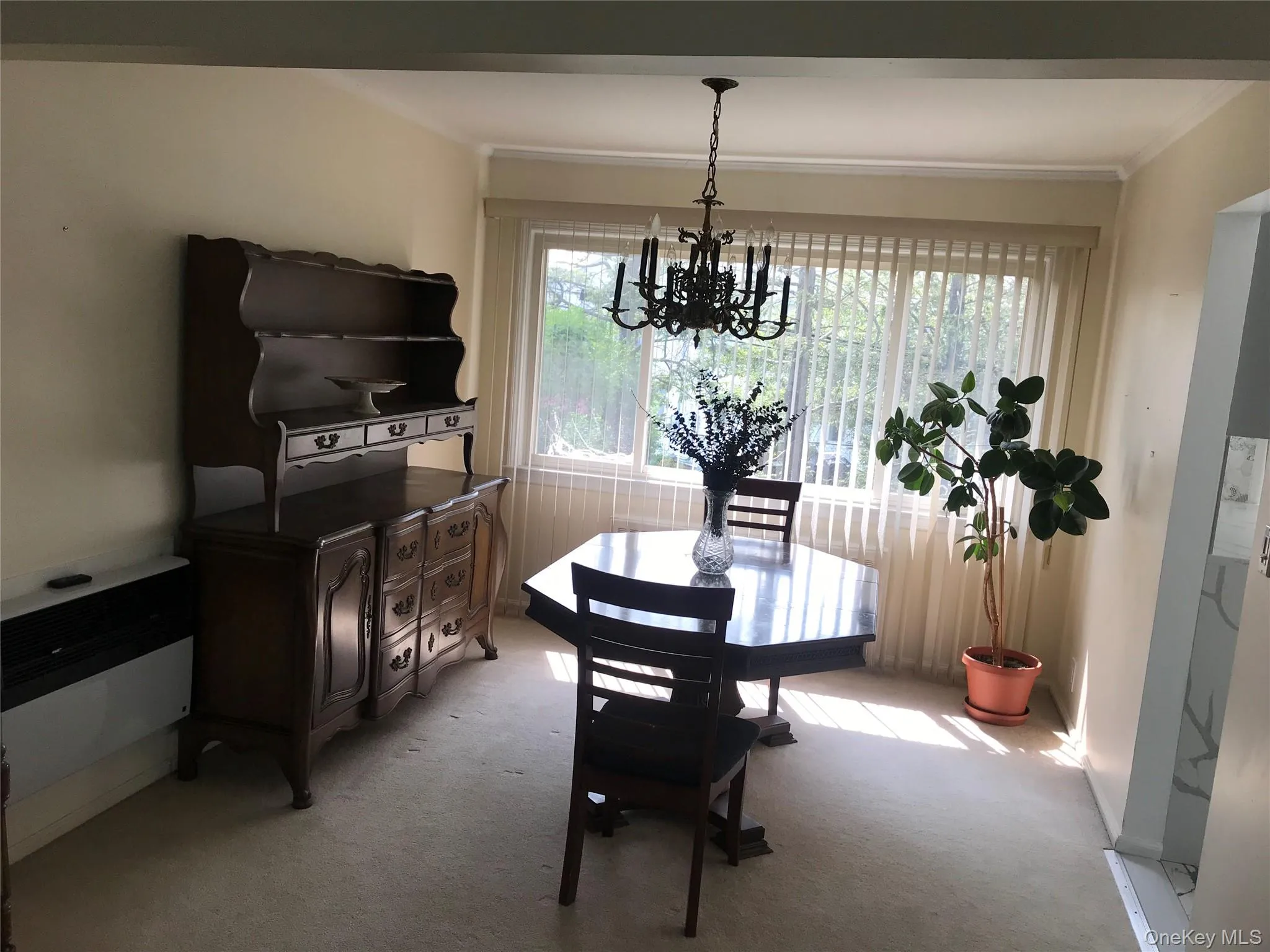 33 Burton Avenue, Oyster Bay, NY, 3 Bedrooms Bedrooms, 7 Rooms Rooms,2 BathroomsBathrooms,Residential Lease,For Rent,Burton,0,1044387 33 Burton Avenue, Oyster Bay, NY, 3 Bedrooms Bedrooms, 7 Rooms Rooms,2 BathroomsBathrooms,Residential Lease,For Rent,Burton,0,1044387