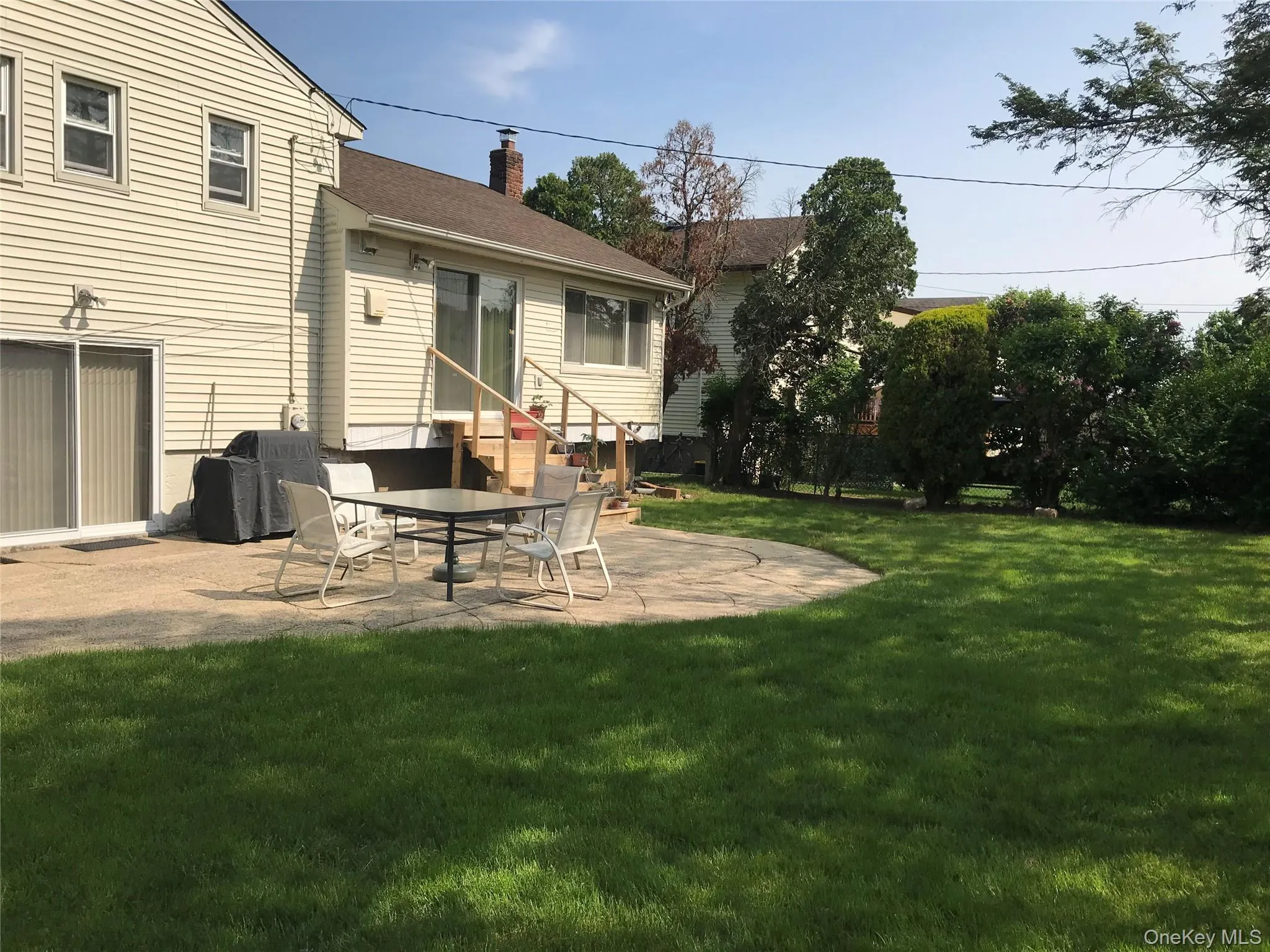 33 Burton Avenue, Oyster Bay, NY, 3 Bedrooms Bedrooms, 7 Rooms Rooms,2 BathroomsBathrooms,Residential Lease,For Rent,Burton,0,1044387 33 Burton Avenue, Oyster Bay, NY, 3 Bedrooms Bedrooms, 7 Rooms Rooms,2 BathroomsBathrooms,Residential Lease,For Rent,Burton,0,1044387