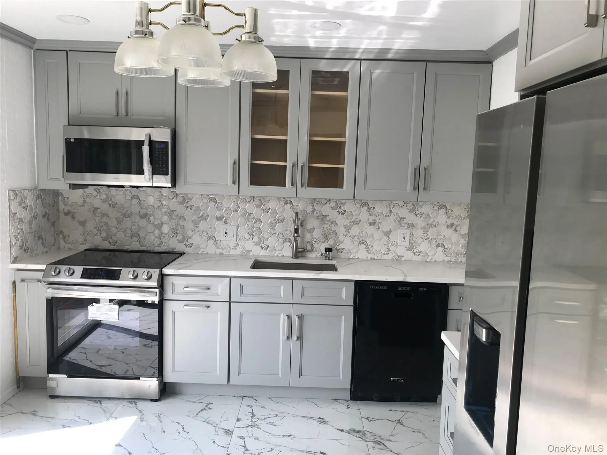 33 Burton Avenue, Oyster Bay, NY, 3 Bedrooms Bedrooms, 7 Rooms Rooms,2 BathroomsBathrooms,Residential Lease,For Rent,Burton,0,1044387 33 Burton Avenue, Oyster Bay, NY, 3 Bedrooms Bedrooms, 7 Rooms Rooms,2 BathroomsBathrooms,Residential Lease,For Rent,Burton,0,1044387