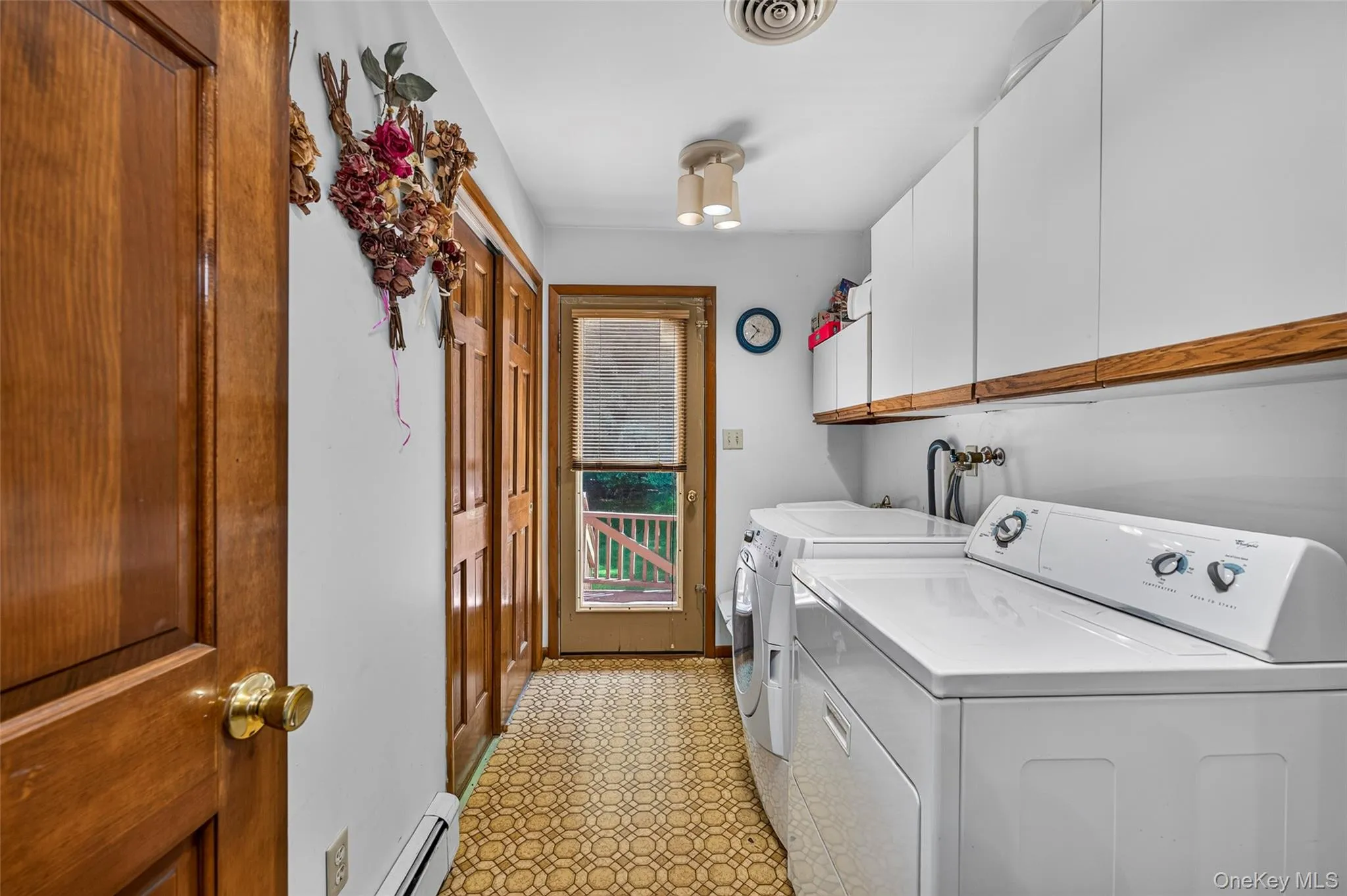 39 Krystyna Road, Bethel, NY, 3 Bedrooms Bedrooms, 10 Rooms Rooms,3 BathroomsBathrooms,Residential,For Rent,Krystyna,0,1044388 39 Krystyna Road, Bethel, NY, 3 Bedrooms Bedrooms, 10 Rooms Rooms,3 BathroomsBathrooms,Residential,For Rent,Krystyna,0,1044388