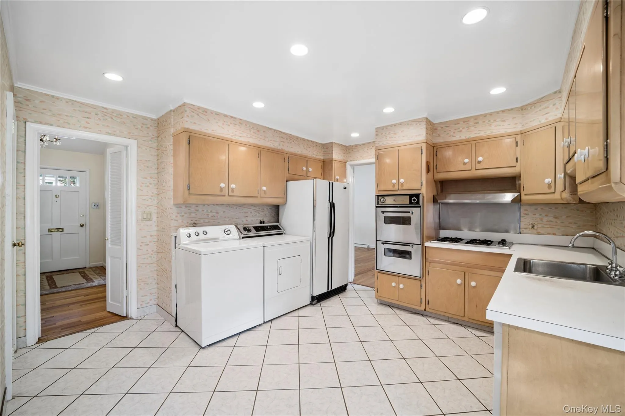 Eat In Kitchen Eat In Kitchen