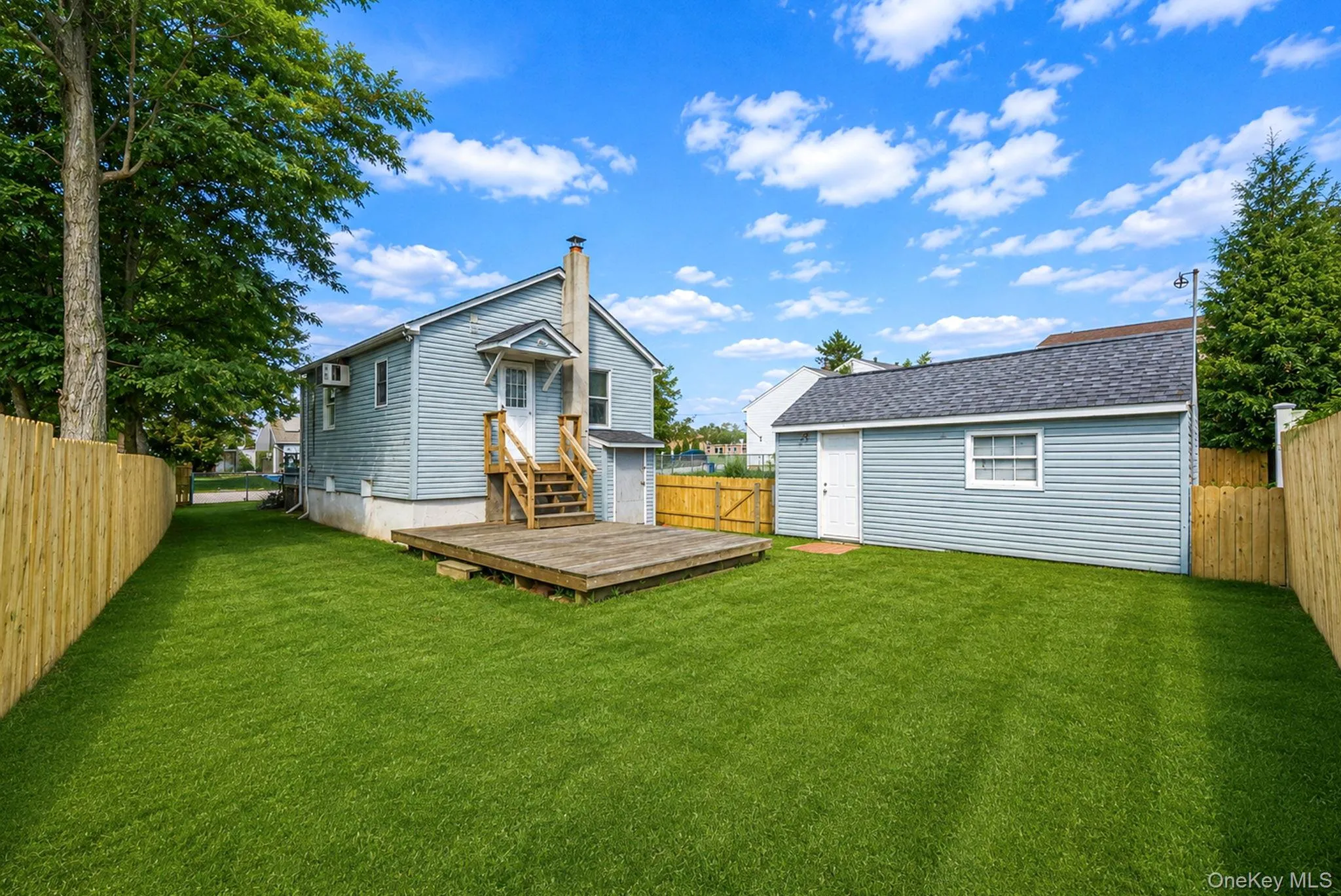 16 Elwin Place, Babylon, NY, 1 Bedroom Bedrooms, 4 Rooms Rooms,1 BathroomBathrooms,Residential,For Rent,Elwin,0,1044395 16 Elwin Place, Babylon, NY, 1 Bedroom Bedrooms, 4 Rooms Rooms,1 BathroomBathrooms,Residential,For Rent,Elwin,0,1044395