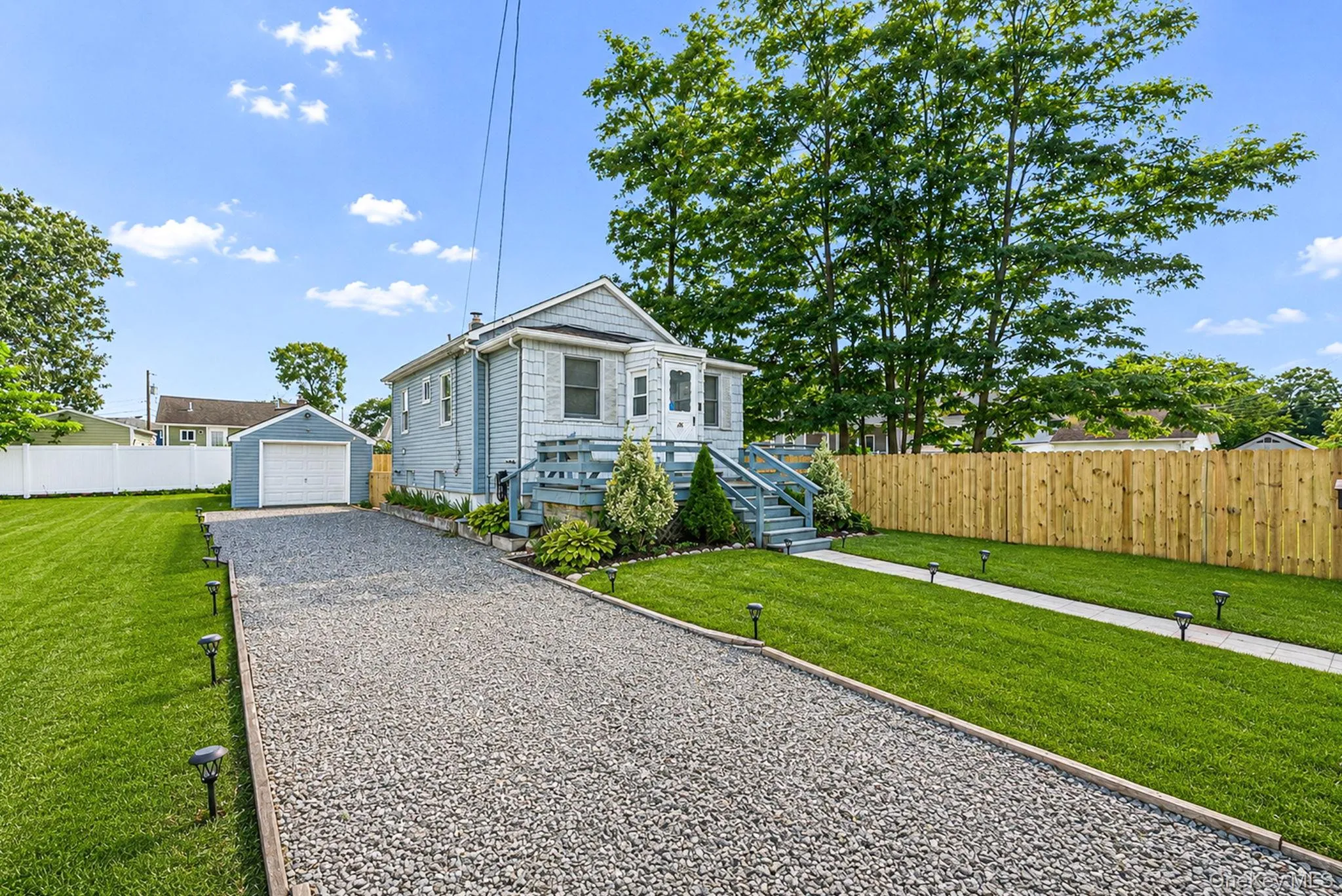16 Elwin Place, Babylon, NY, 1 Bedroom Bedrooms, 4 Rooms Rooms,1 BathroomBathrooms,Residential,For Rent,Elwin,0,1044395 16 Elwin Place, Babylon, NY, 1 Bedroom Bedrooms, 4 Rooms Rooms,1 BathroomBathrooms,Residential,For Rent,Elwin,0,1044395