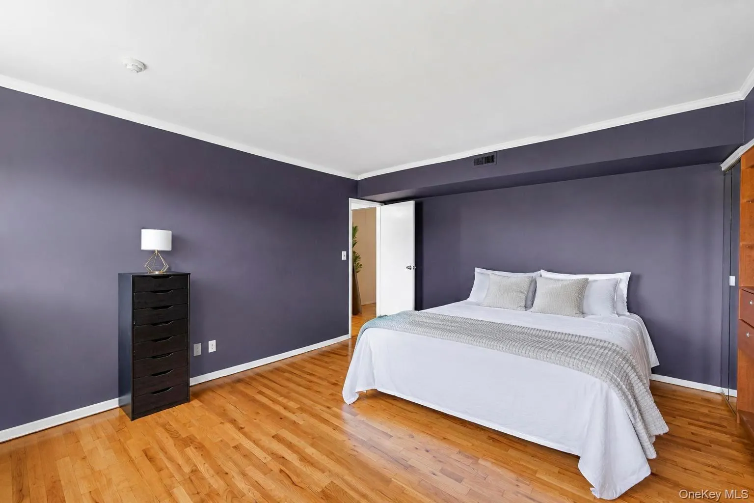 194 Artist Lake Drive, Brookhaven, NY, 1 Bedroom Bedrooms, 4 Rooms Rooms,1 BathroomBathrooms,Residential,For Rent,Artist Lake,0,1044397 194 Artist Lake Drive, Brookhaven, NY, 1 Bedroom Bedrooms, 4 Rooms Rooms,1 BathroomBathrooms,Residential,For Rent,Artist Lake,0,1044397