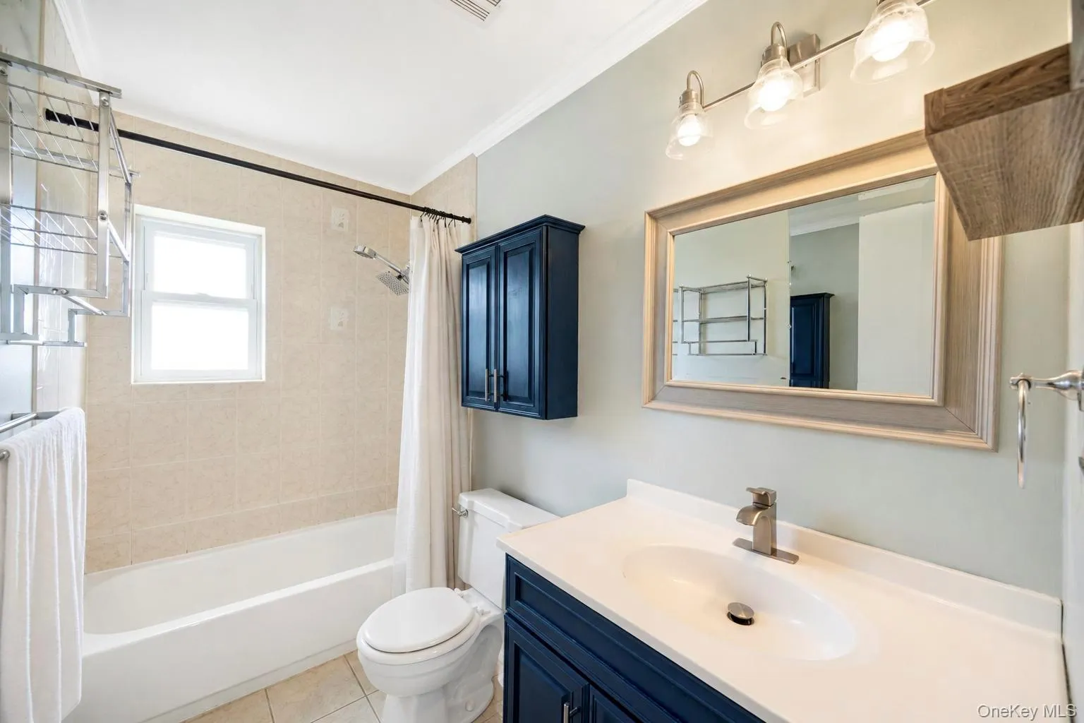 194 Artist Lake Drive, Brookhaven, NY, 1 Bedroom Bedrooms, 4 Rooms Rooms,1 BathroomBathrooms,Residential,For Rent,Artist Lake,0,1044397 194 Artist Lake Drive, Brookhaven, NY, 1 Bedroom Bedrooms, 4 Rooms Rooms,1 BathroomBathrooms,Residential,For Rent,Artist Lake,0,1044397