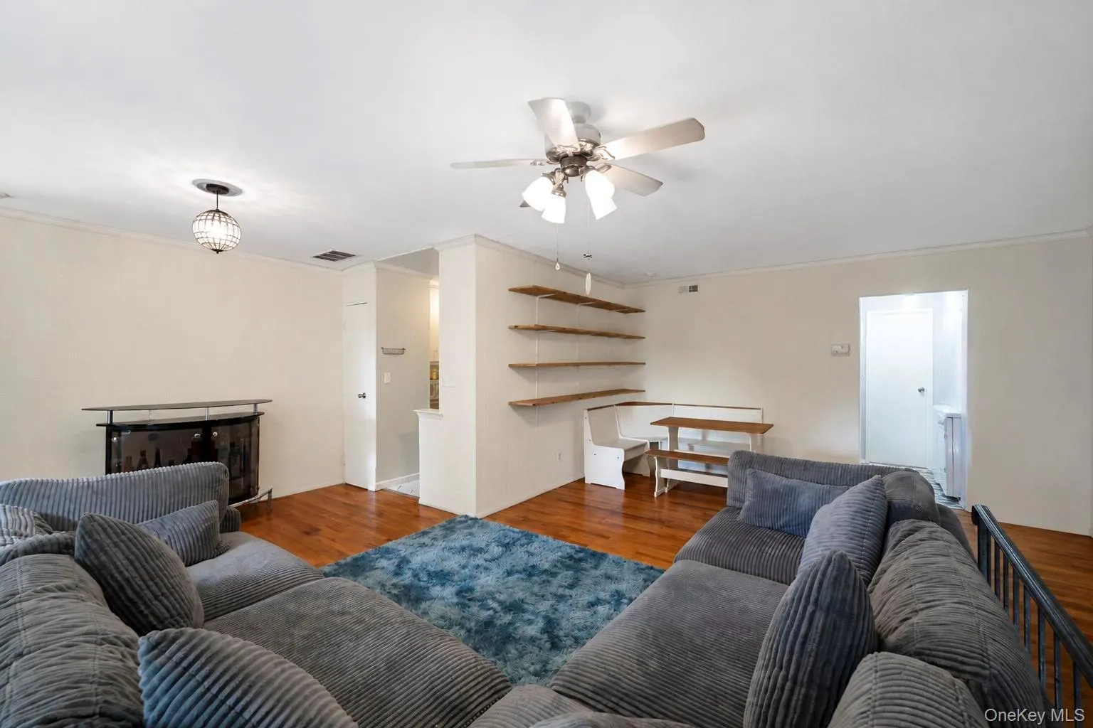 194 Artist Lake Drive, Brookhaven, NY, 1 Bedroom Bedrooms, 4 Rooms Rooms,1 BathroomBathrooms,Residential,For Rent,Artist Lake,0,1044397 194 Artist Lake Drive, Brookhaven, NY, 1 Bedroom Bedrooms, 4 Rooms Rooms,1 BathroomBathrooms,Residential,For Rent,Artist Lake,0,1044397