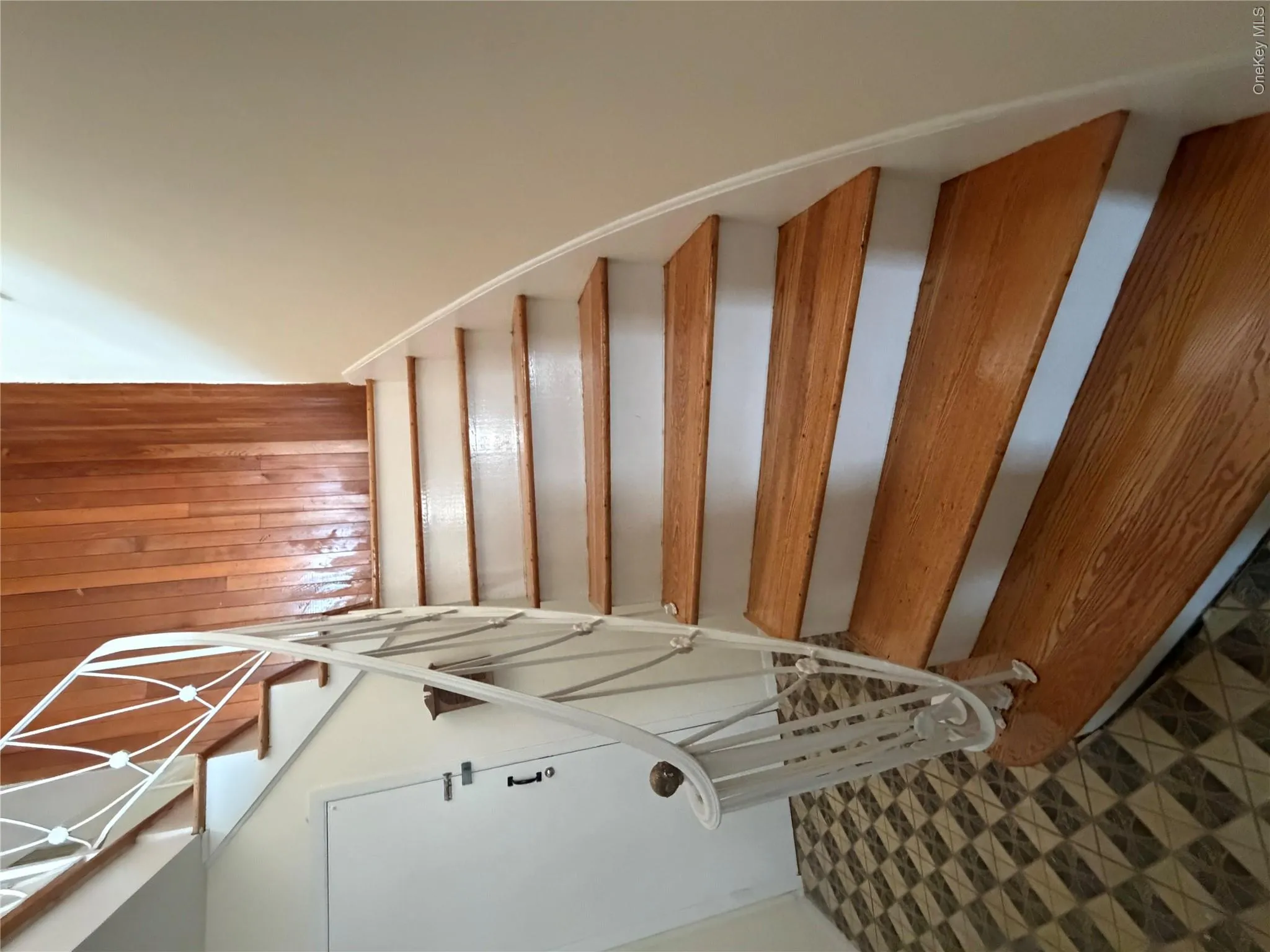 15-52 215th Street, New York, NY, 3 Bedrooms Bedrooms, 6 Rooms Rooms,2 BathroomsBathrooms,Residential Lease,For Rent,215th,0,1044398 15-52 215th Street, New York, NY, 3 Bedrooms Bedrooms, 6 Rooms Rooms,2 BathroomsBathrooms,Residential Lease,For Rent,215th,0,1044398