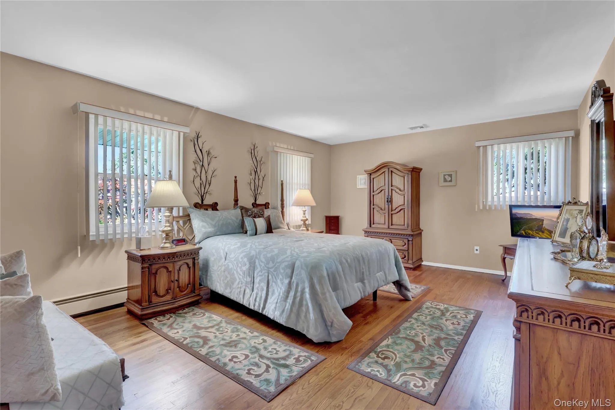 14 Milhouse Lane, Brookhaven, NY, 5 Bedrooms Bedrooms, 10 Rooms Rooms,2 BathroomsBathrooms,Residential,For Rent,Milhouse,0,1044402 14 Milhouse Lane, Brookhaven, NY, 5 Bedrooms Bedrooms, 10 Rooms Rooms,2 BathroomsBathrooms,Residential,For Rent,Milhouse,0,1044402