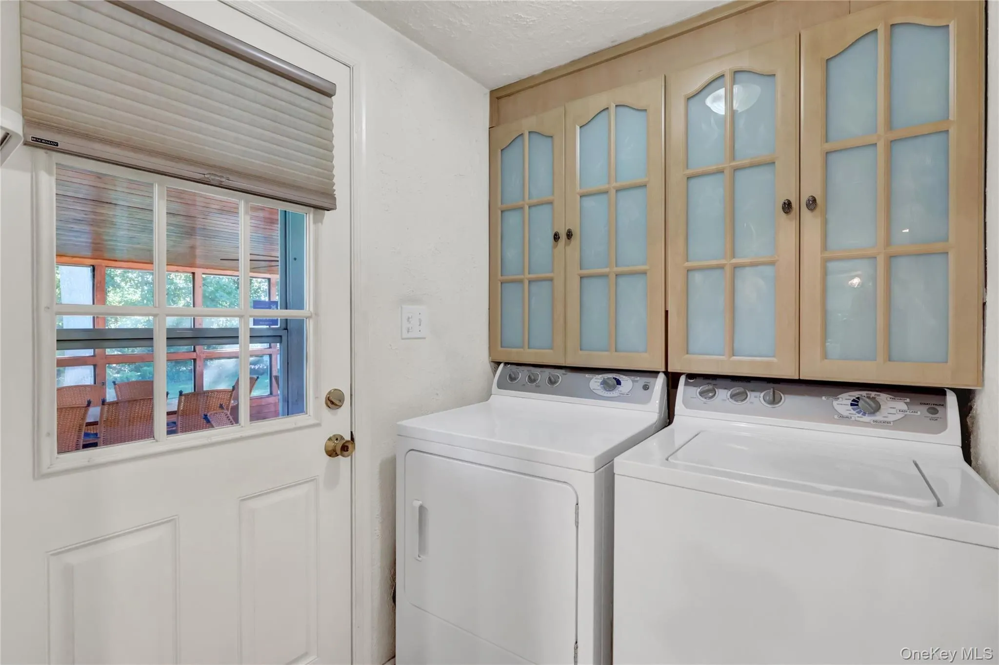 14 Milhouse Lane, Brookhaven, NY, 5 Bedrooms Bedrooms, 10 Rooms Rooms,2 BathroomsBathrooms,Residential,For Rent,Milhouse,0,1044402 14 Milhouse Lane, Brookhaven, NY, 5 Bedrooms Bedrooms, 10 Rooms Rooms,2 BathroomsBathrooms,Residential,For Rent,Milhouse,0,1044402