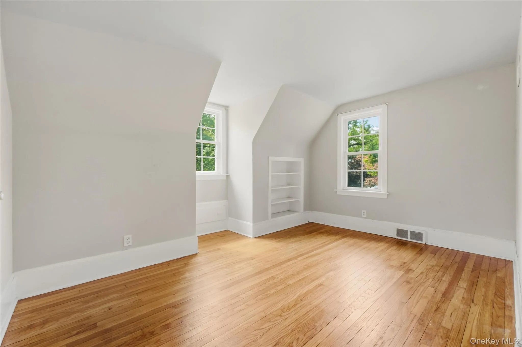 107 Cedar Street, Poughkeepsie, NY, 3 Bedrooms Bedrooms, 7 Rooms Rooms,1 BathroomBathrooms,Residential,For Rent,Cedar,0,1044405 107 Cedar Street, Poughkeepsie, NY, 3 Bedrooms Bedrooms, 7 Rooms Rooms,1 BathroomBathrooms,Residential,For Rent,Cedar,0,1044405