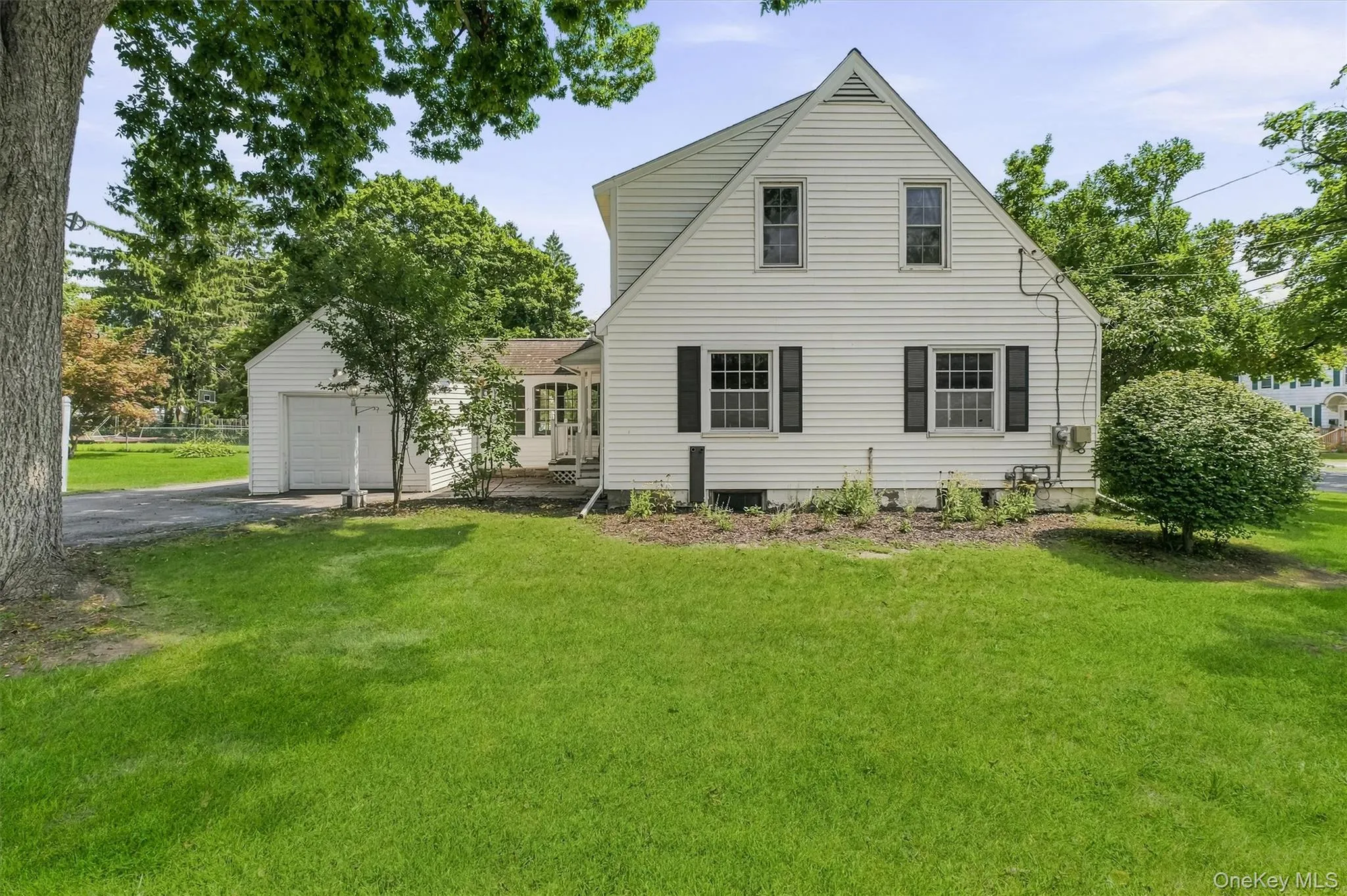 107 Cedar Street, Poughkeepsie, NY, 3 Bedrooms Bedrooms, 7 Rooms Rooms,1 BathroomBathrooms,Residential,For Rent,Cedar,0,1044405 107 Cedar Street, Poughkeepsie, NY, 3 Bedrooms Bedrooms, 7 Rooms Rooms,1 BathroomBathrooms,Residential,For Rent,Cedar,0,1044405