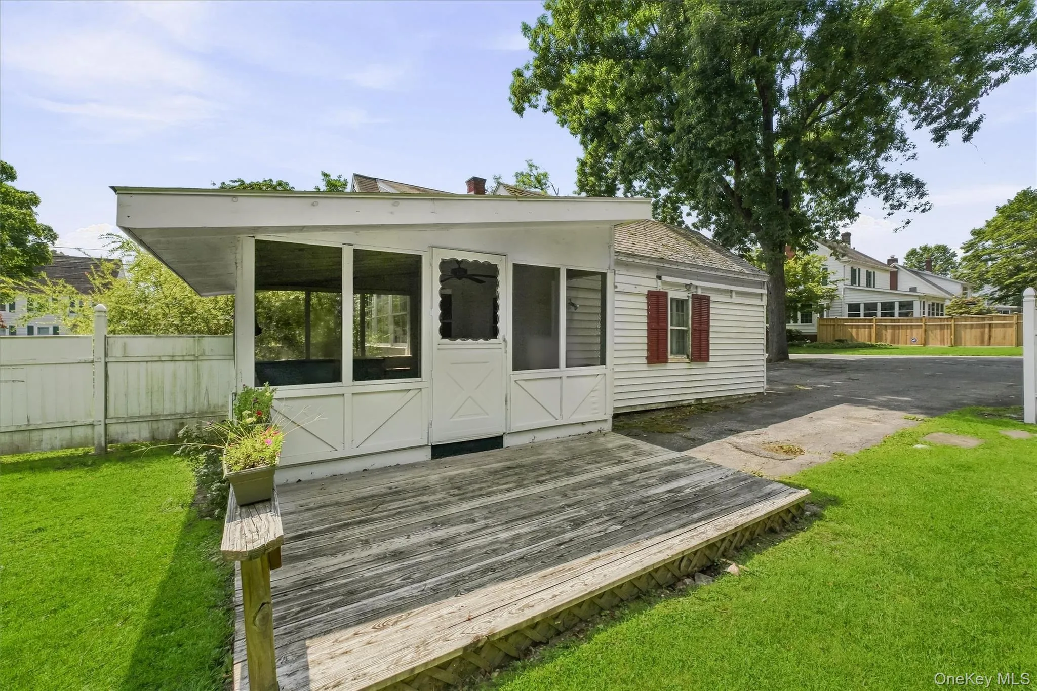 107 Cedar Street, Poughkeepsie, NY, 3 Bedrooms Bedrooms, 7 Rooms Rooms,1 BathroomBathrooms,Residential,For Rent,Cedar,0,1044405 107 Cedar Street, Poughkeepsie, NY, 3 Bedrooms Bedrooms, 7 Rooms Rooms,1 BathroomBathrooms,Residential,For Rent,Cedar,0,1044405