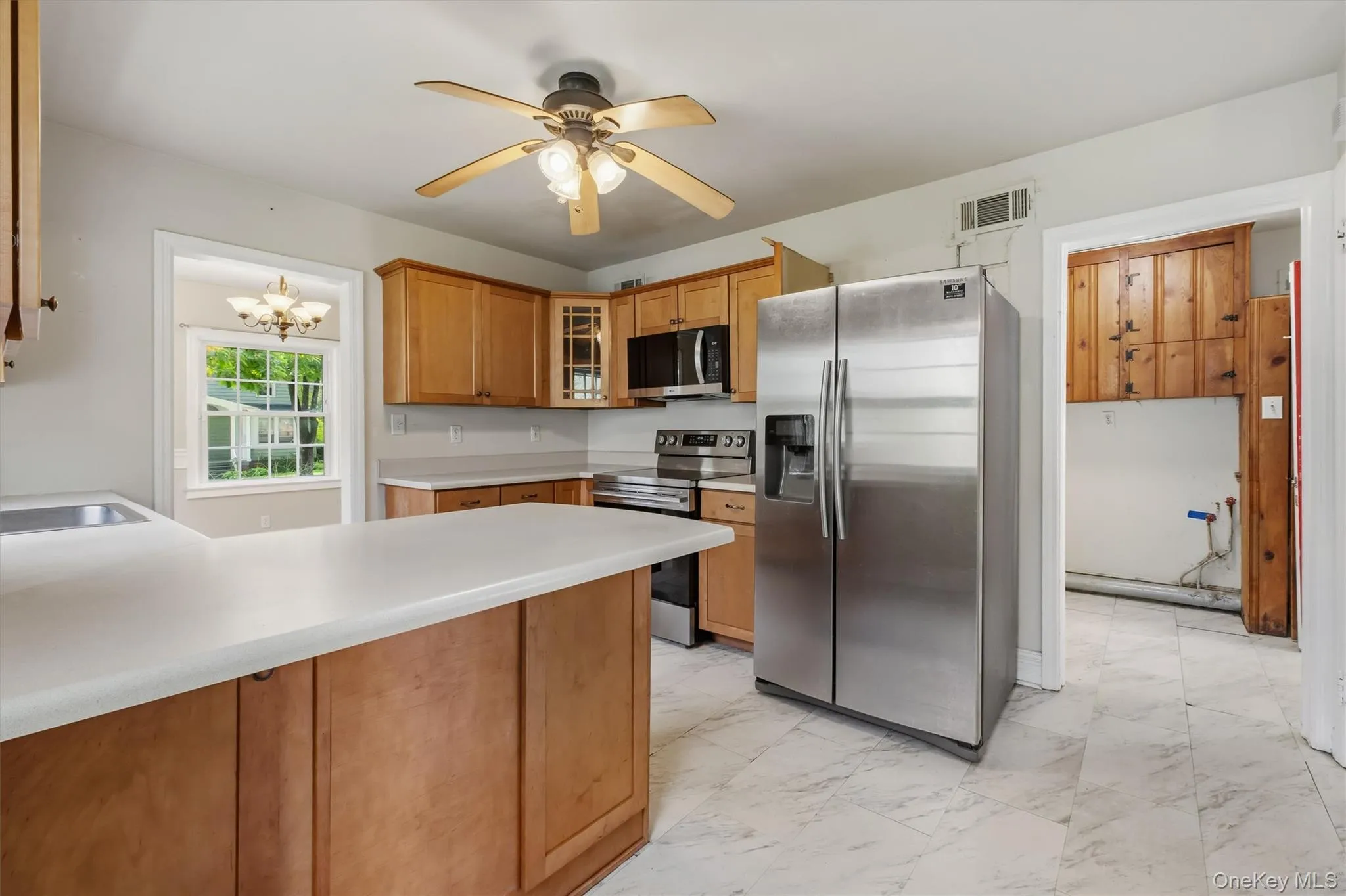 107 Cedar Street, Poughkeepsie, NY, 3 Bedrooms Bedrooms, 7 Rooms Rooms,1 BathroomBathrooms,Residential,For Rent,Cedar,0,1044405 107 Cedar Street, Poughkeepsie, NY, 3 Bedrooms Bedrooms, 7 Rooms Rooms,1 BathroomBathrooms,Residential,For Rent,Cedar,0,1044405
