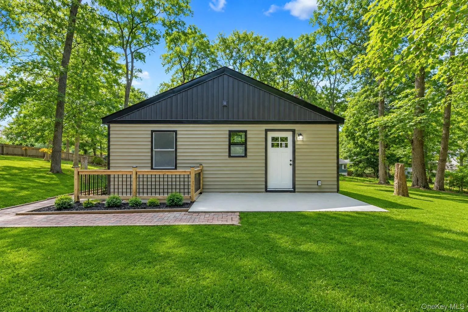 234 Lakeside Trail, Brookhaven, NY, 2 Bedrooms Bedrooms, 4 Rooms Rooms,1 BathroomBathrooms,Residential,For Rent,Lakeside,0,1044406 234 Lakeside Trail, Brookhaven, NY, 2 Bedrooms Bedrooms, 4 Rooms Rooms,1 BathroomBathrooms,Residential,For Rent,Lakeside,0,1044406