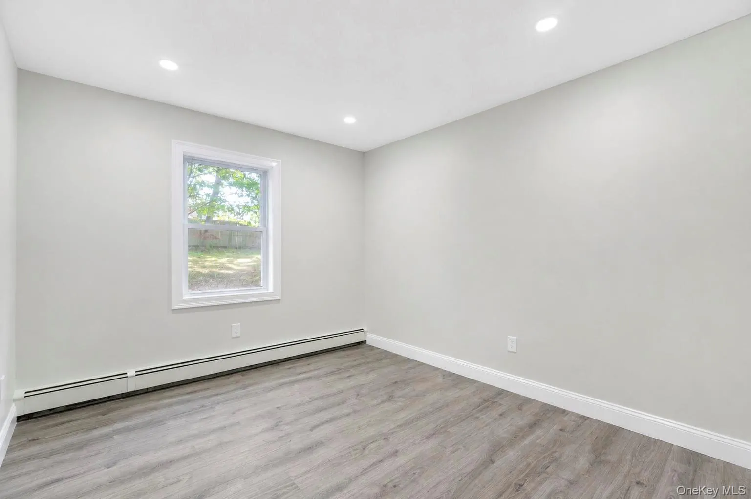 234 Lakeside Trail, Brookhaven, NY, 2 Bedrooms Bedrooms, 4 Rooms Rooms,1 BathroomBathrooms,Residential,For Rent,Lakeside,0,1044406 234 Lakeside Trail, Brookhaven, NY, 2 Bedrooms Bedrooms, 4 Rooms Rooms,1 BathroomBathrooms,Residential,For Rent,Lakeside,0,1044406