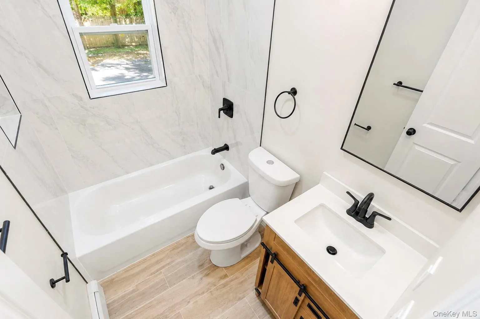 234 Lakeside Trail, Brookhaven, NY, 2 Bedrooms Bedrooms, 4 Rooms Rooms,1 BathroomBathrooms,Residential,For Rent,Lakeside,0,1044406 234 Lakeside Trail, Brookhaven, NY, 2 Bedrooms Bedrooms, 4 Rooms Rooms,1 BathroomBathrooms,Residential,For Rent,Lakeside,0,1044406