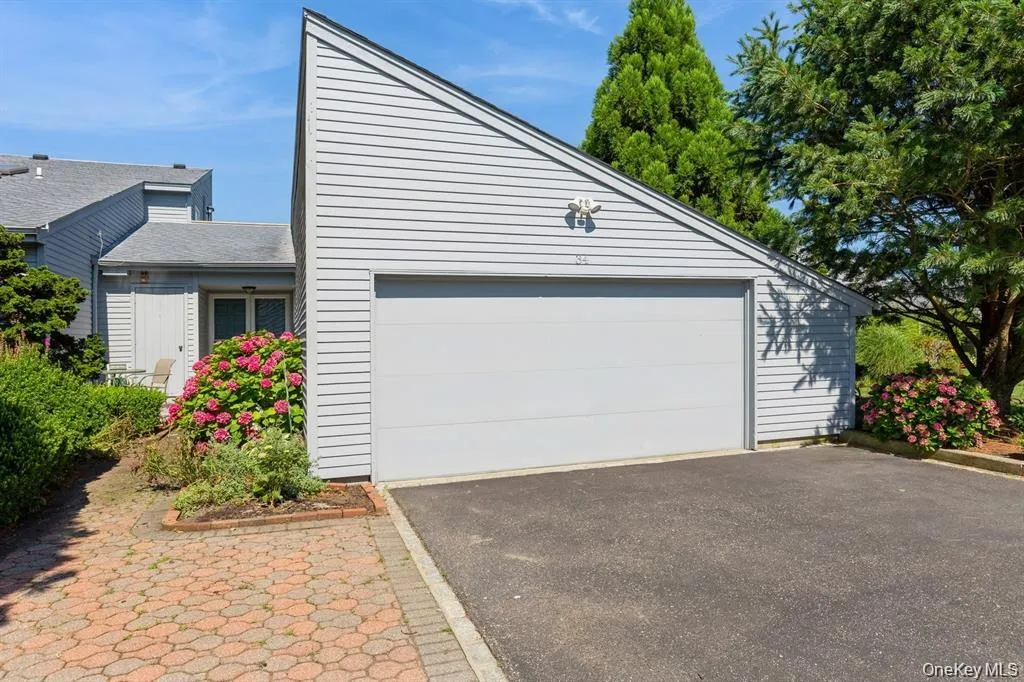 34 Harbour Drive, Brookhaven, NY, 2 Bedrooms Bedrooms, 5 Rooms Rooms,2 BathroomsBathrooms,Residential Lease,For Rent,Harbour,0,1044408 34 Harbour Drive, Brookhaven, NY, 2 Bedrooms Bedrooms, 5 Rooms Rooms,2 BathroomsBathrooms,Residential Lease,For Rent,Harbour,0,1044408