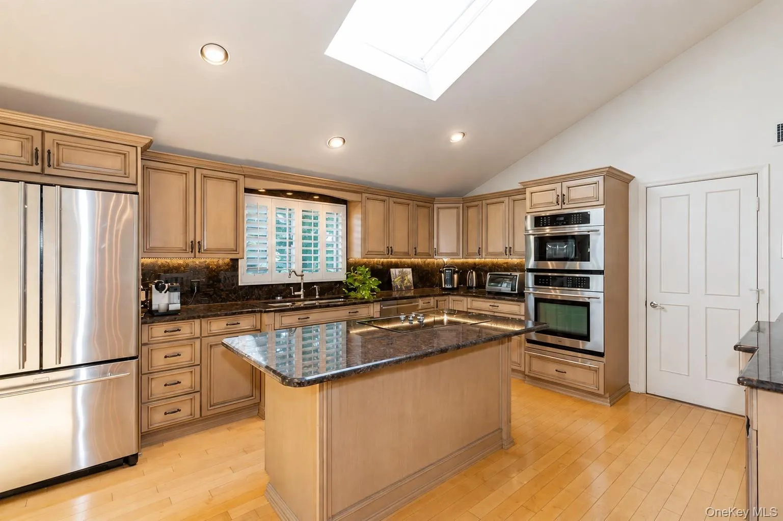 34 Harbour Drive, Brookhaven, NY, 2 Bedrooms Bedrooms, 5 Rooms Rooms,2 BathroomsBathrooms,Residential Lease,For Rent,Harbour,0,1044408 34 Harbour Drive, Brookhaven, NY, 2 Bedrooms Bedrooms, 5 Rooms Rooms,2 BathroomsBathrooms,Residential Lease,For Rent,Harbour,0,1044408