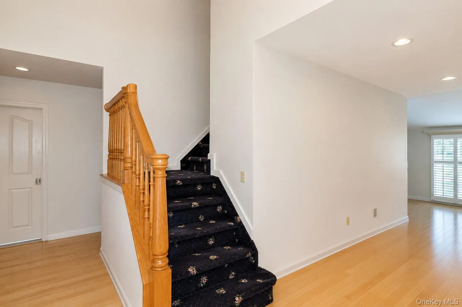 34 Harbour Drive, Brookhaven, NY, 2 Bedrooms Bedrooms, 5 Rooms Rooms,2 BathroomsBathrooms,Residential Lease,For Rent,Harbour,0,1044408 34 Harbour Drive, Brookhaven, NY, 2 Bedrooms Bedrooms, 5 Rooms Rooms,2 BathroomsBathrooms,Residential Lease,For Rent,Harbour,0,1044408