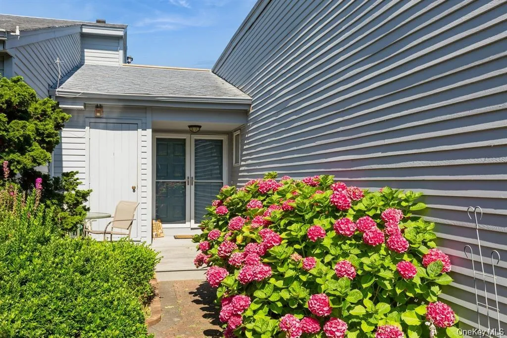 34 Harbour Drive, Brookhaven, NY, 2 Bedrooms Bedrooms, 5 Rooms Rooms,2 BathroomsBathrooms,Residential Lease,For Rent,Harbour,0,1044408 34 Harbour Drive, Brookhaven, NY, 2 Bedrooms Bedrooms, 5 Rooms Rooms,2 BathroomsBathrooms,Residential Lease,For Rent,Harbour,0,1044408