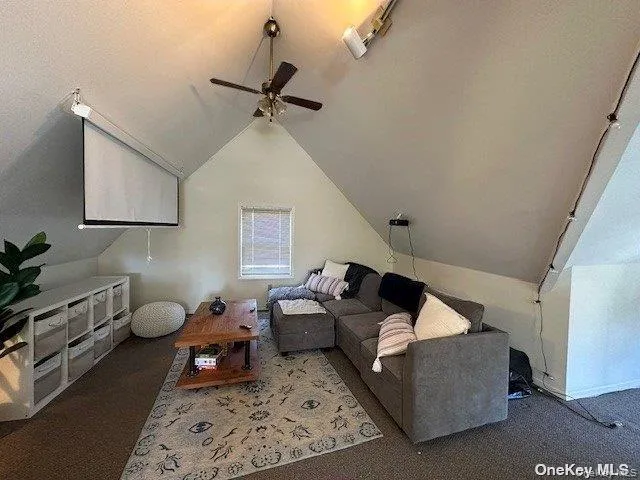 20 Dewey Street, Huntington, NY, 2 Bedrooms Bedrooms, 5 Rooms Rooms,1 BathroomBathrooms,Residential Lease,For Rent,Dewey,0,1044409 20 Dewey Street, Huntington, NY, 2 Bedrooms Bedrooms, 5 Rooms Rooms,1 BathroomBathrooms,Residential Lease,For Rent,Dewey,0,1044409