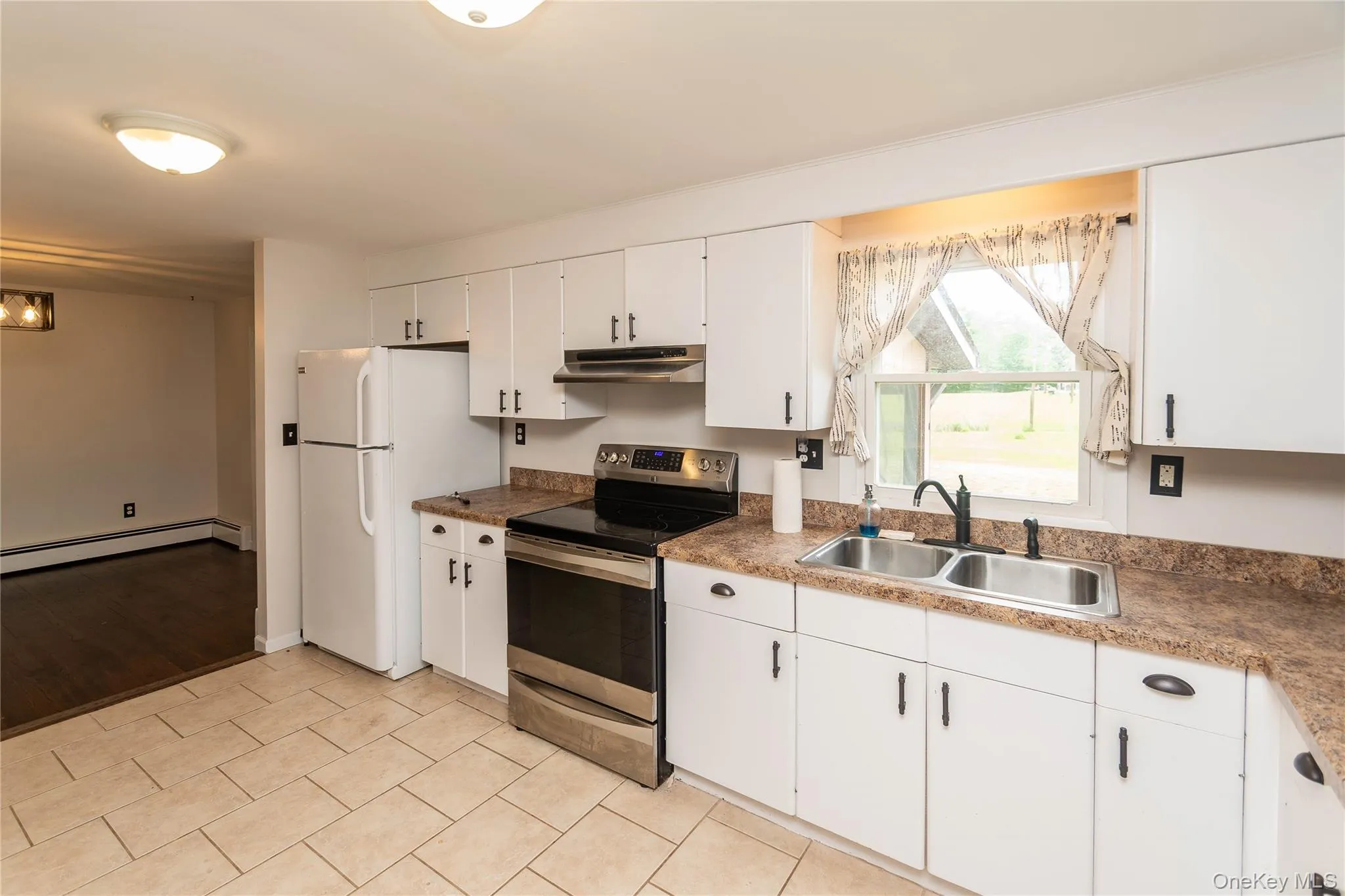 2188 State Route 32, Plattekill, NY, 4 Bedrooms Bedrooms, 9 Rooms Rooms,2 BathroomsBathrooms,Residential,For Rent,State Route 32,0,1044412 2188 State Route 32, Plattekill, NY, 4 Bedrooms Bedrooms, 9 Rooms Rooms,2 BathroomsBathrooms,Residential,For Rent,State Route 32,0,1044412