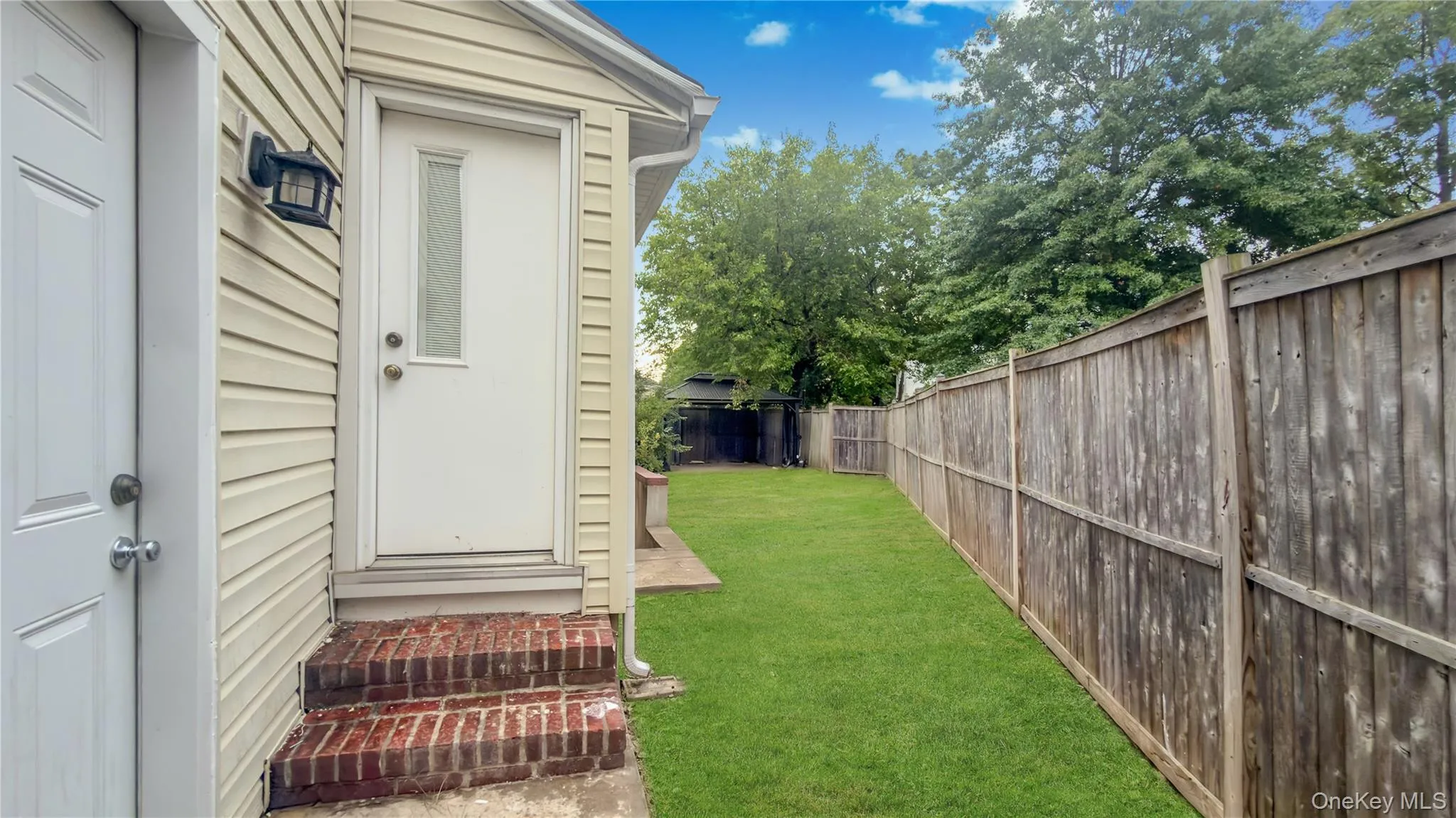 6 Harold Avenue, Hempstead, NY, 4 Bedrooms Bedrooms, 12 Rooms Rooms,3 BathroomsBathrooms,Residential,For Rent,Harold,0,1044416 6 Harold Avenue, Hempstead, NY, 4 Bedrooms Bedrooms, 12 Rooms Rooms,3 BathroomsBathrooms,Residential,For Rent,Harold,0,1044416