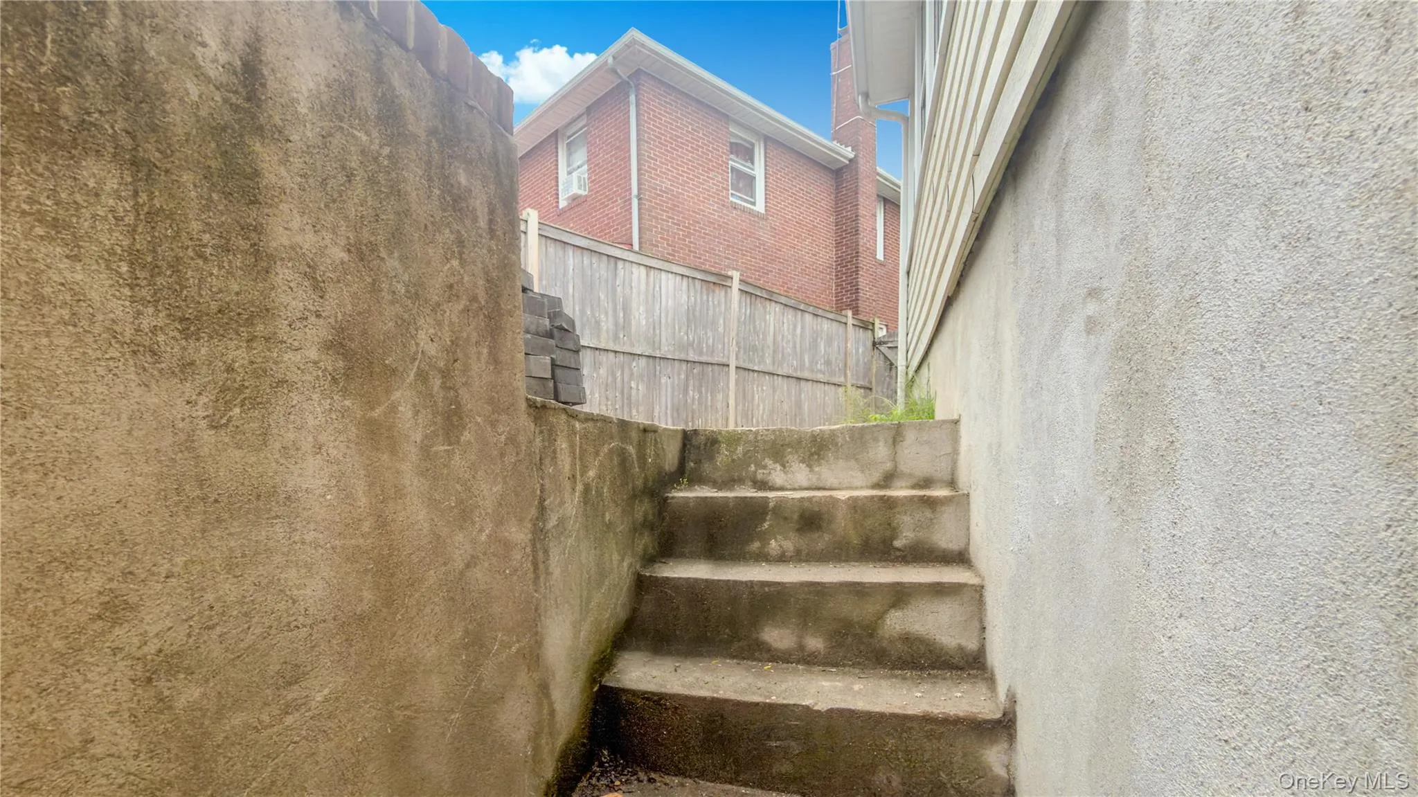 6 Harold Avenue, Hempstead, NY, 4 Bedrooms Bedrooms, 12 Rooms Rooms,3 BathroomsBathrooms,Residential,For Rent,Harold,0,1044416 6 Harold Avenue, Hempstead, NY, 4 Bedrooms Bedrooms, 12 Rooms Rooms,3 BathroomsBathrooms,Residential,For Rent,Harold,0,1044416