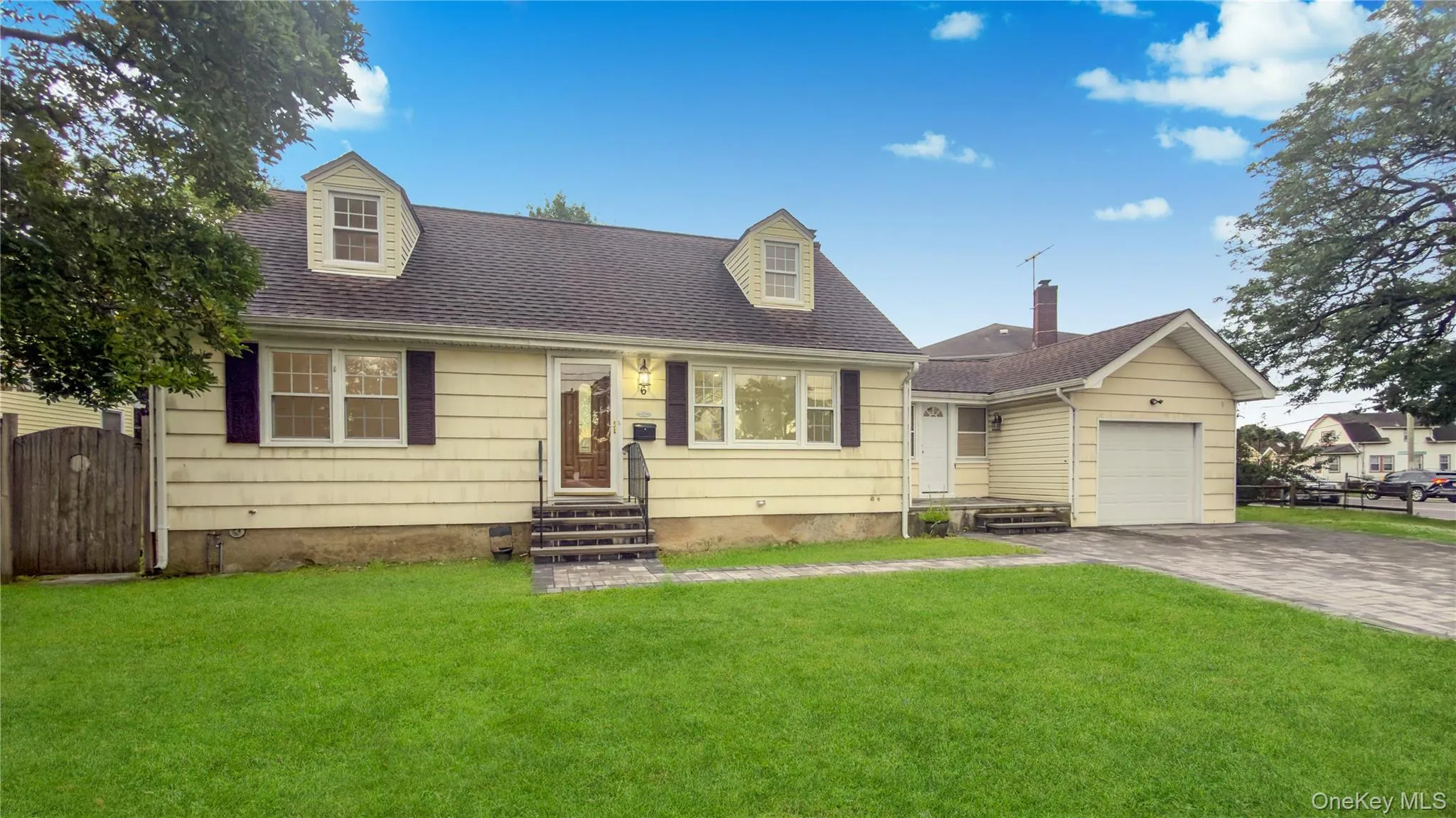 6 Harold Avenue, Hempstead, NY, 4 Bedrooms Bedrooms, 12 Rooms Rooms,3 BathroomsBathrooms,Residential,For Rent,Harold,0,1044416 6 Harold Avenue, Hempstead, NY, 4 Bedrooms Bedrooms, 12 Rooms Rooms,3 BathroomsBathrooms,Residential,For Rent,Harold,0,1044416