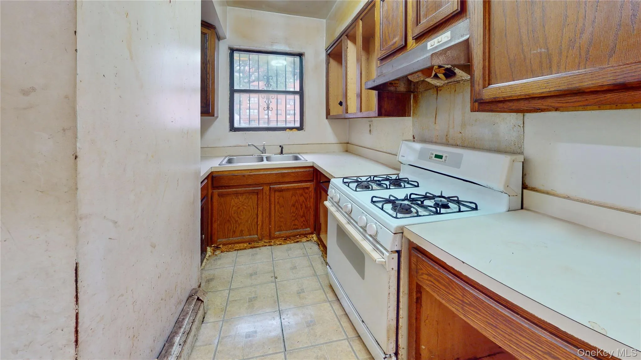 862 Leland Avenue, New York, NY, 2 Bedrooms Bedrooms, 4 Rooms Rooms,1 BathroomBathrooms,Residential,For Rent,Leland,0,1044418 862 Leland Avenue, New York, NY, 2 Bedrooms Bedrooms, 4 Rooms Rooms,1 BathroomBathrooms,Residential,For Rent,Leland,0,1044418