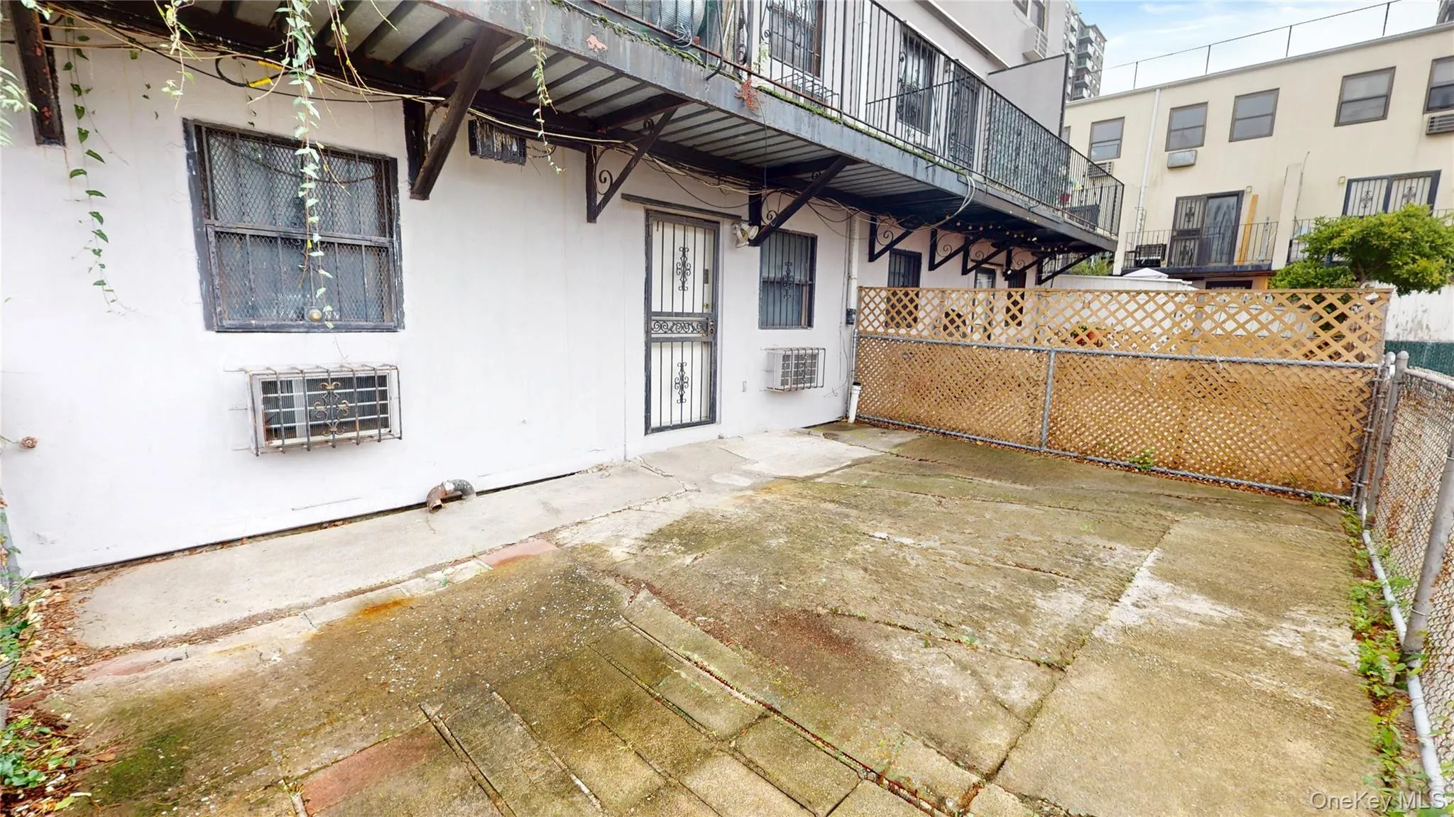 862 Leland Avenue, New York, NY, 2 Bedrooms Bedrooms, 4 Rooms Rooms,1 BathroomBathrooms,Residential,For Rent,Leland,0,1044418 862 Leland Avenue, New York, NY, 2 Bedrooms Bedrooms, 4 Rooms Rooms,1 BathroomBathrooms,Residential,For Rent,Leland,0,1044418