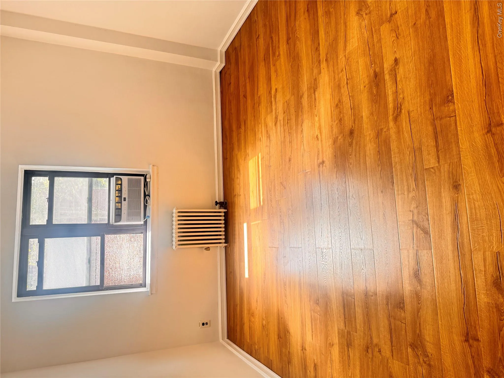215-09 47th Ave, New York, NY, 1 Bedroom Bedrooms, 4 Rooms Rooms,1 BathroomBathrooms,Residential,For Rent,47th Ave,0,1044419 215-09 47th Ave, New York, NY, 1 Bedroom Bedrooms, 4 Rooms Rooms,1 BathroomBathrooms,Residential,For Rent,47th Ave,0,1044419