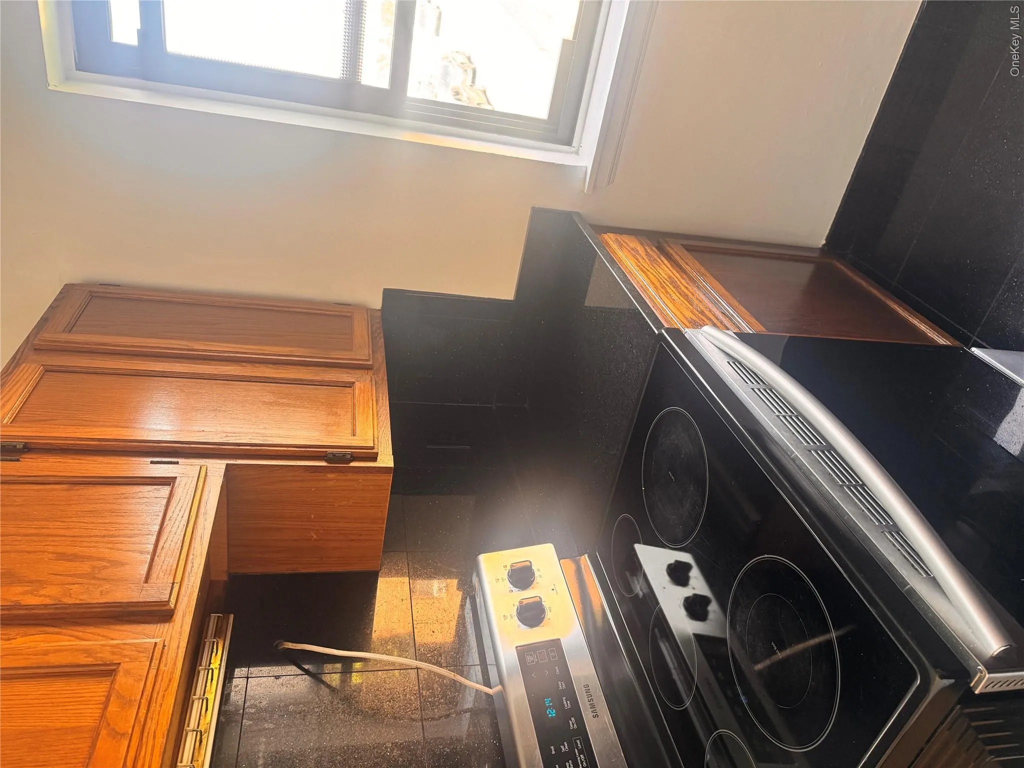 215-09 47th Ave, New York, NY, 1 Bedroom Bedrooms, 4 Rooms Rooms,1 BathroomBathrooms,Residential,For Rent,47th Ave,0,1044419 215-09 47th Ave, New York, NY, 1 Bedroom Bedrooms, 4 Rooms Rooms,1 BathroomBathrooms,Residential,For Rent,47th Ave,0,1044419