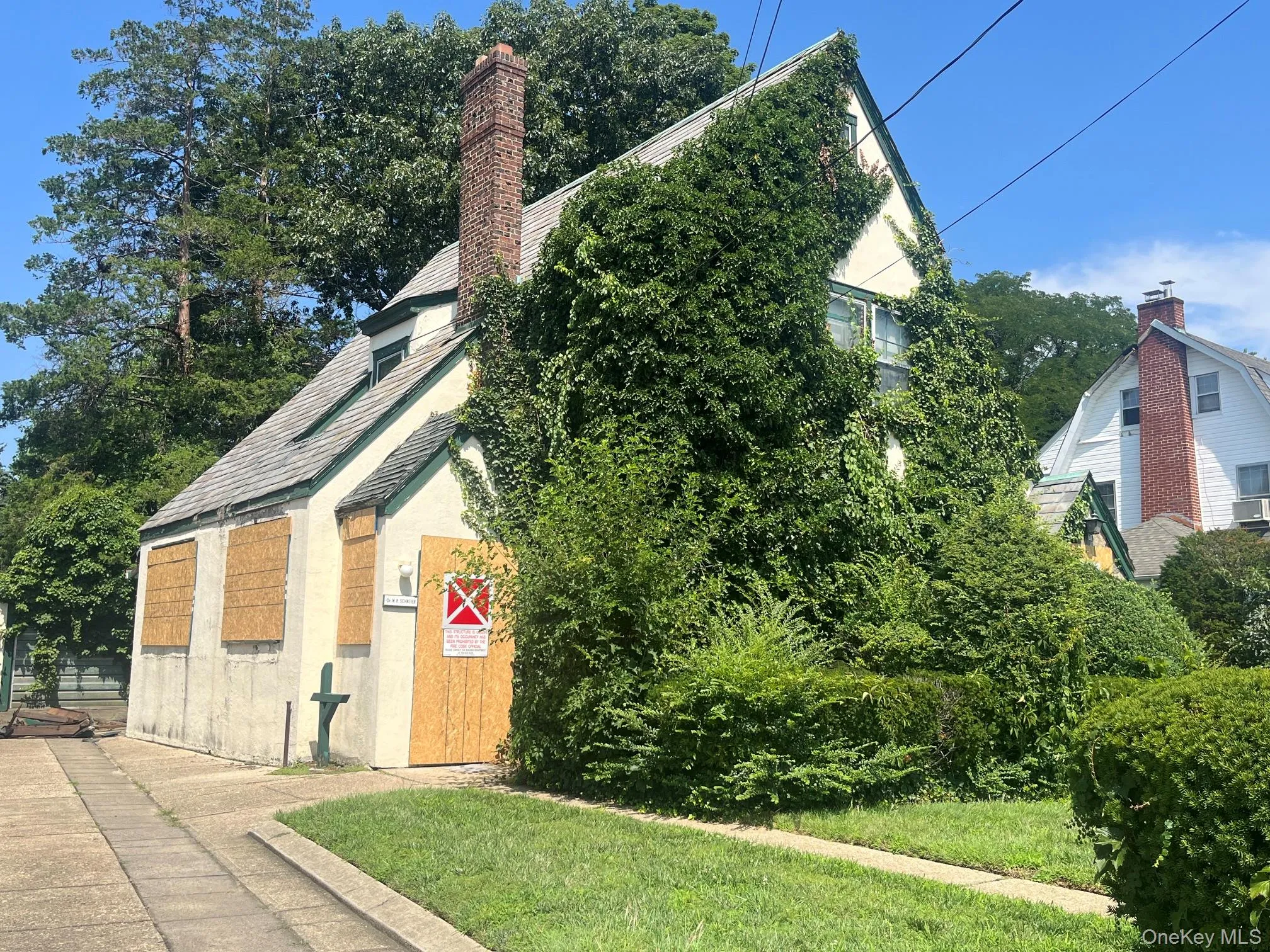 110 Rockaway Parkway, Hempstead, NY, 3 Bedrooms Bedrooms, 7 Rooms Rooms,1 BathroomBathrooms,Residential,For Rent,Rockaway,0,1044422 110 Rockaway Parkway, Hempstead, NY, 3 Bedrooms Bedrooms, 7 Rooms Rooms,1 BathroomBathrooms,Residential,For Rent,Rockaway,0,1044422