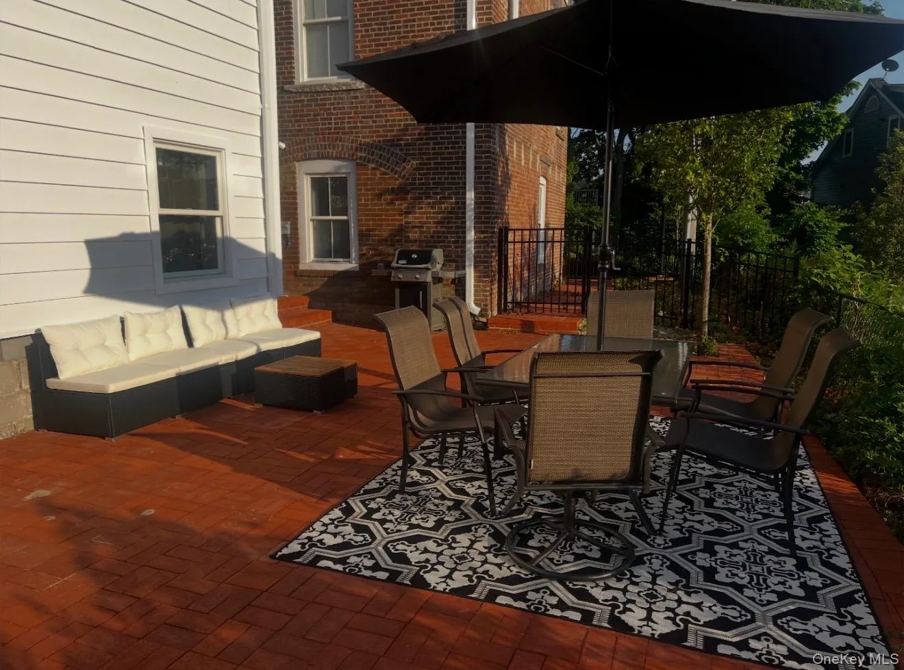126 Main Street, Brookhaven, NY, 1 Bedroom Bedrooms, 4 Rooms Rooms,1 BathroomBathrooms,Residential Lease,For Rent,Main,0,1044423 126 Main Street, Brookhaven, NY, 1 Bedroom Bedrooms, 4 Rooms Rooms,1 BathroomBathrooms,Residential Lease,For Rent,Main,0,1044423