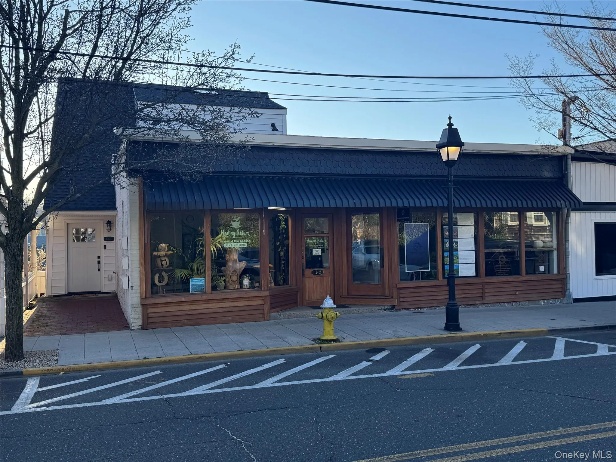 126 Main Street, Brookhaven, NY, 1 Bedroom Bedrooms, 4 Rooms Rooms,1 BathroomBathrooms,Residential Lease,For Rent,Main,0,1044423 126 Main Street, Brookhaven, NY, 1 Bedroom Bedrooms, 4 Rooms Rooms,1 BathroomBathrooms,Residential Lease,For Rent,Main,0,1044423