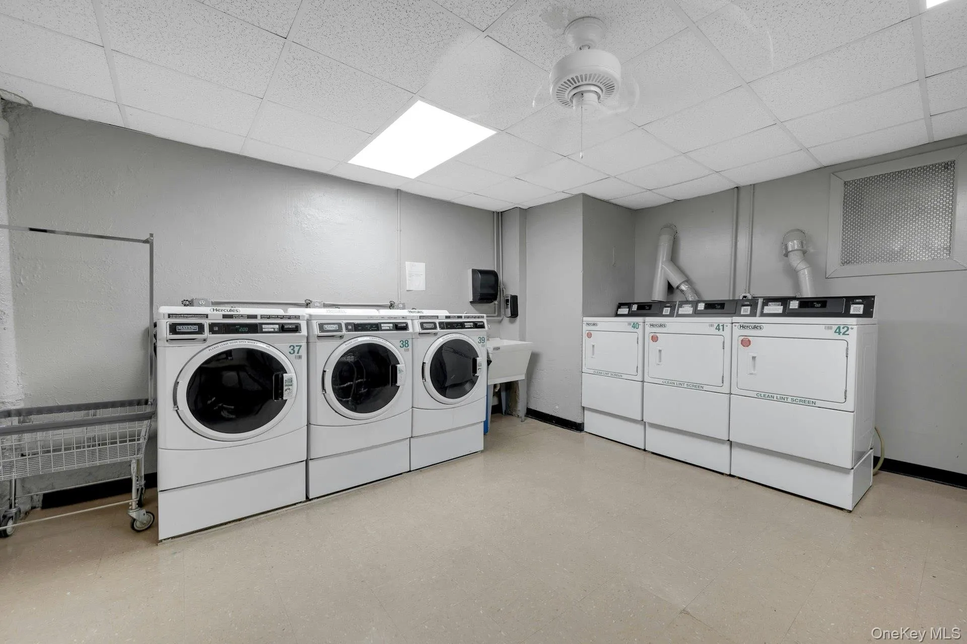 Laundry room Laundry room