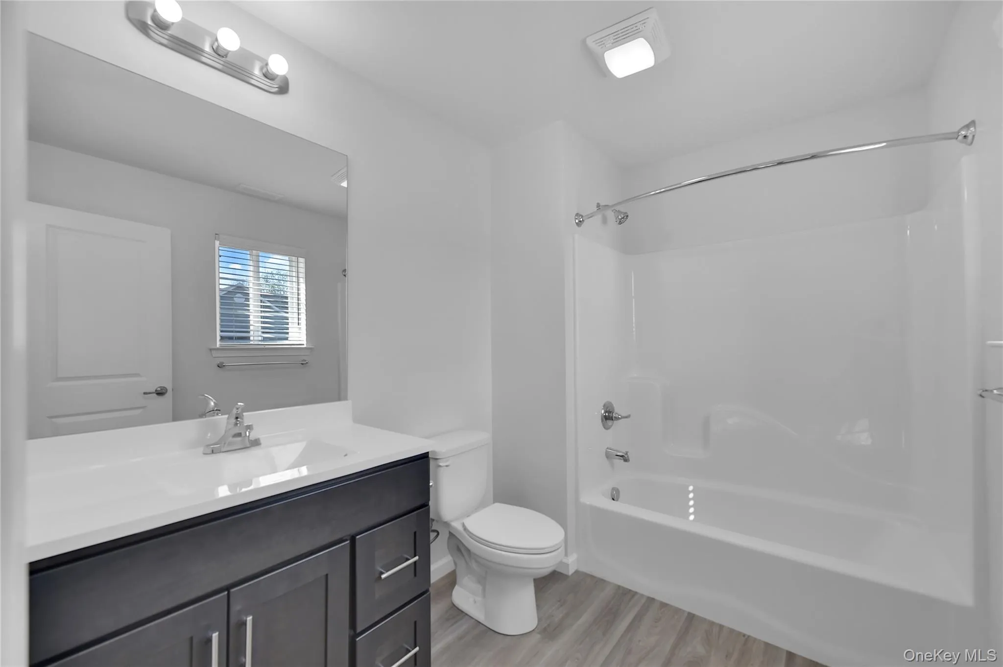 206 Golf Links Road, Middletown, NY, 1 Bedroom Bedrooms, 6 Room Rooms,1 BathroomBathrooms,Residential Lease,For Rent,Golf Links,0,1044429 206 Golf Links Road, Middletown, NY, 1 Bedroom Bedrooms, 6 Room Rooms,1 BathroomBathrooms,Residential Lease,For Rent,Golf Links,0,1044429