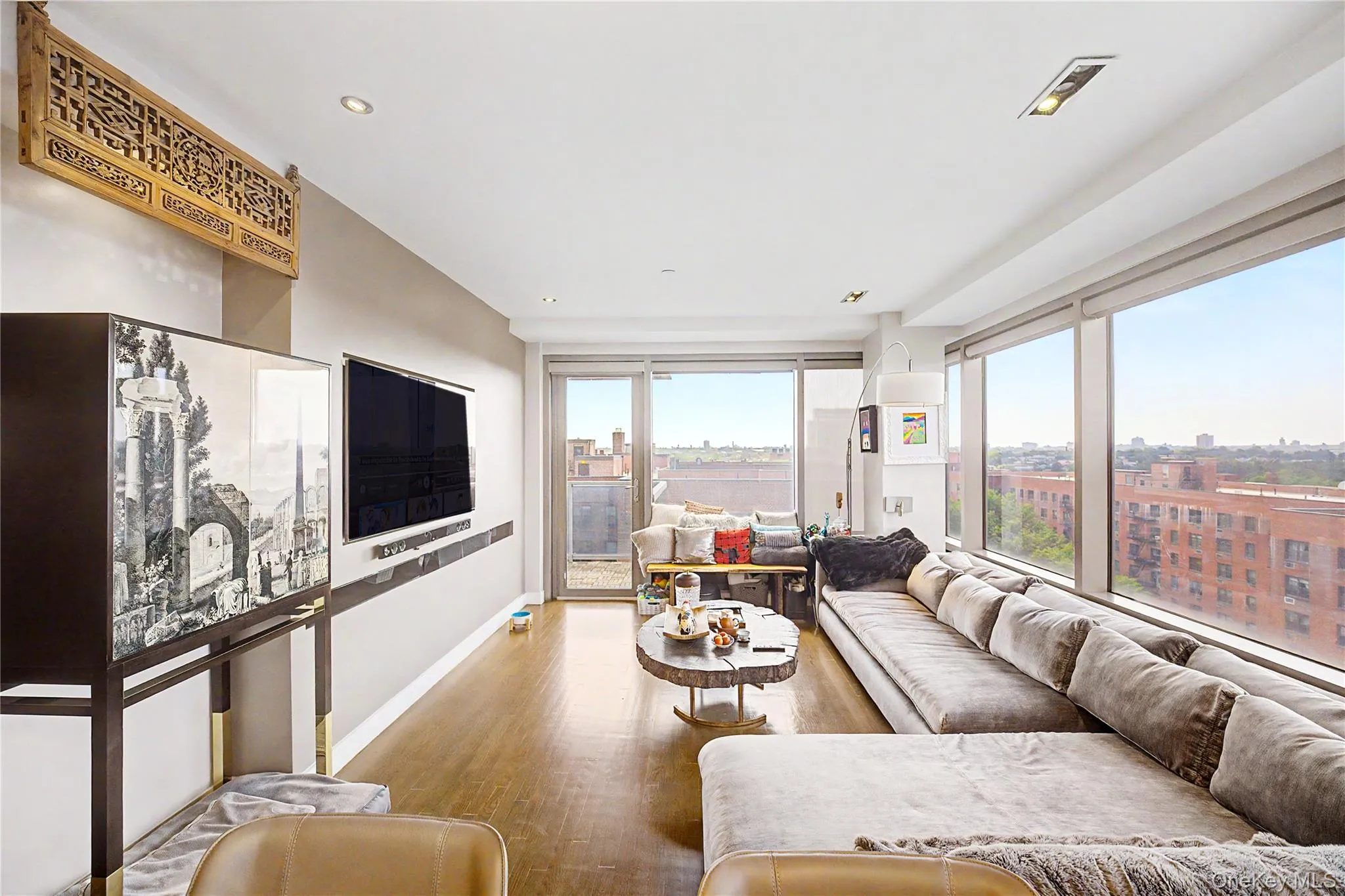 4235 Main Street, New York, NY, 3 Bedrooms Bedrooms, 6 Rooms Rooms,2 BathroomsBathrooms,Residential,For Rent,Main,0,1044431 4235 Main Street, New York, NY, 3 Bedrooms Bedrooms, 6 Rooms Rooms,2 BathroomsBathrooms,Residential,For Rent,Main,0,1044431