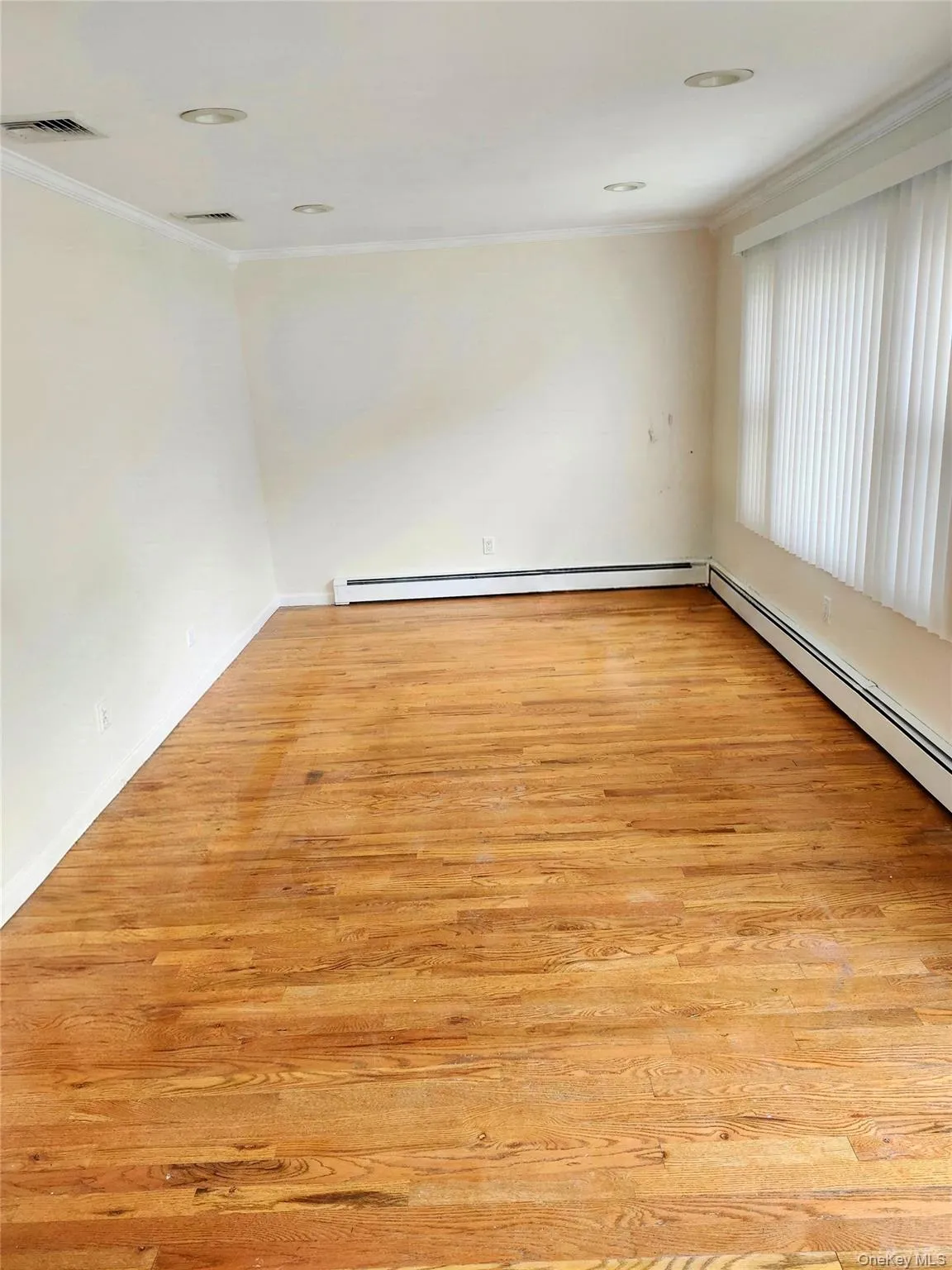54 Hackensack Road, Brookhaven, NY, 3 Bedrooms Bedrooms, 5 Rooms Rooms,1 BathroomBathrooms,Residential,For Rent,Hackensack,0,1044432 54 Hackensack Road, Brookhaven, NY, 3 Bedrooms Bedrooms, 5 Rooms Rooms,1 BathroomBathrooms,Residential,For Rent,Hackensack,0,1044432