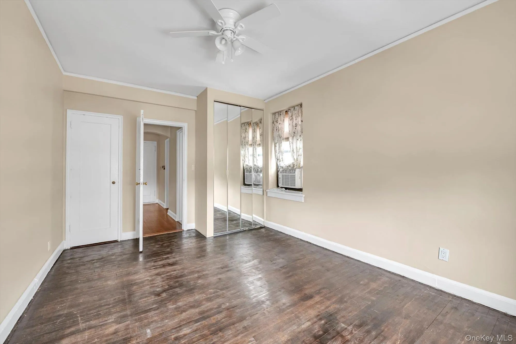 2 Townhouse Place, North Hempstead, NY, 1 Bedroom Bedrooms, 4 Rooms Rooms,1 BathroomBathrooms,Residential,For Rent,Townhouse,0,1044433 2 Townhouse Place, North Hempstead, NY, 1 Bedroom Bedrooms, 4 Rooms Rooms,1 BathroomBathrooms,Residential,For Rent,Townhouse,0,1044433