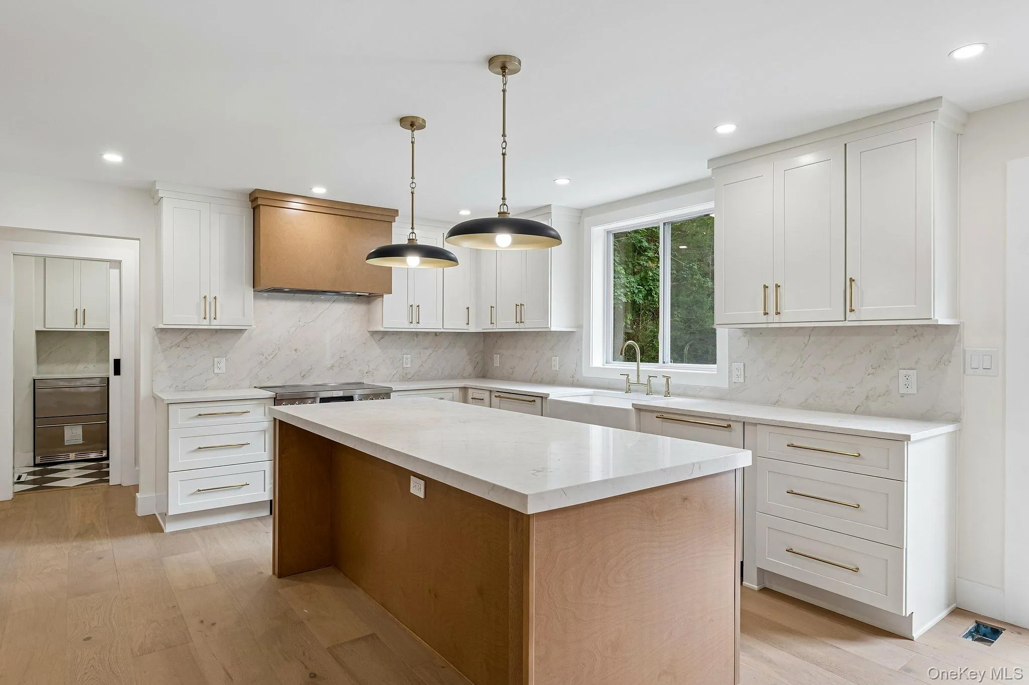 8 Hidden Path, Southampton, NY, 5 Bedrooms Bedrooms, 10 Rooms Rooms,5 BathroomsBathrooms,Residential,For Rent,Hidden,0,1044436 8 Hidden Path, Southampton, NY, 5 Bedrooms Bedrooms, 10 Rooms Rooms,5 BathroomsBathrooms,Residential,For Rent,Hidden,0,1044436