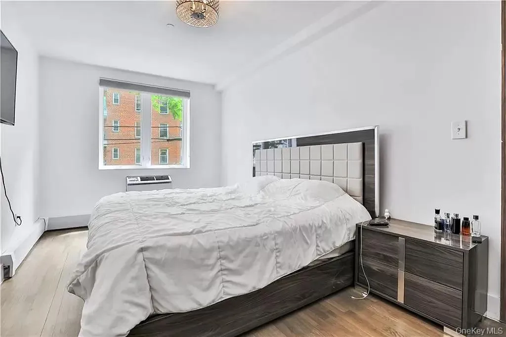 3368 Shore Parkway, New York, NY, 3 Bedrooms Bedrooms, 6 Rooms Rooms,1 BathroomBathrooms,Residential,For Rent,Shore,0,1044438 3368 Shore Parkway, New York, NY, 3 Bedrooms Bedrooms, 6 Rooms Rooms,1 BathroomBathrooms,Residential,For Rent,Shore,0,1044438