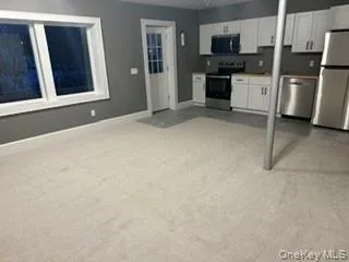 32 Western Avenue, Marlboro, NY, 2 Bedrooms Bedrooms, 4 Rooms Rooms,1 BathroomBathrooms,Residential Lease,For Rent,Western,0,1044440 32 Western Avenue, Marlboro, NY, 2 Bedrooms Bedrooms, 4 Rooms Rooms,1 BathroomBathrooms,Residential Lease,For Rent,Western,0,1044440