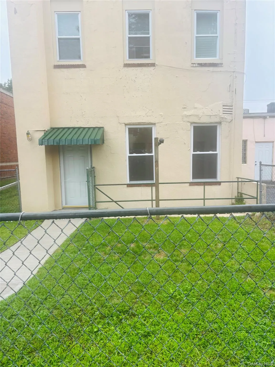 165 Larkfield Road, Huntington, NY, 1 Bedroom Bedrooms, 3 Rooms Rooms,1 BathroomBathrooms,Residential Lease,For Rent,Larkfield,0,1044441 165 Larkfield Road, Huntington, NY, 1 Bedroom Bedrooms, 3 Rooms Rooms,1 BathroomBathrooms,Residential Lease,For Rent,Larkfield,0,1044441