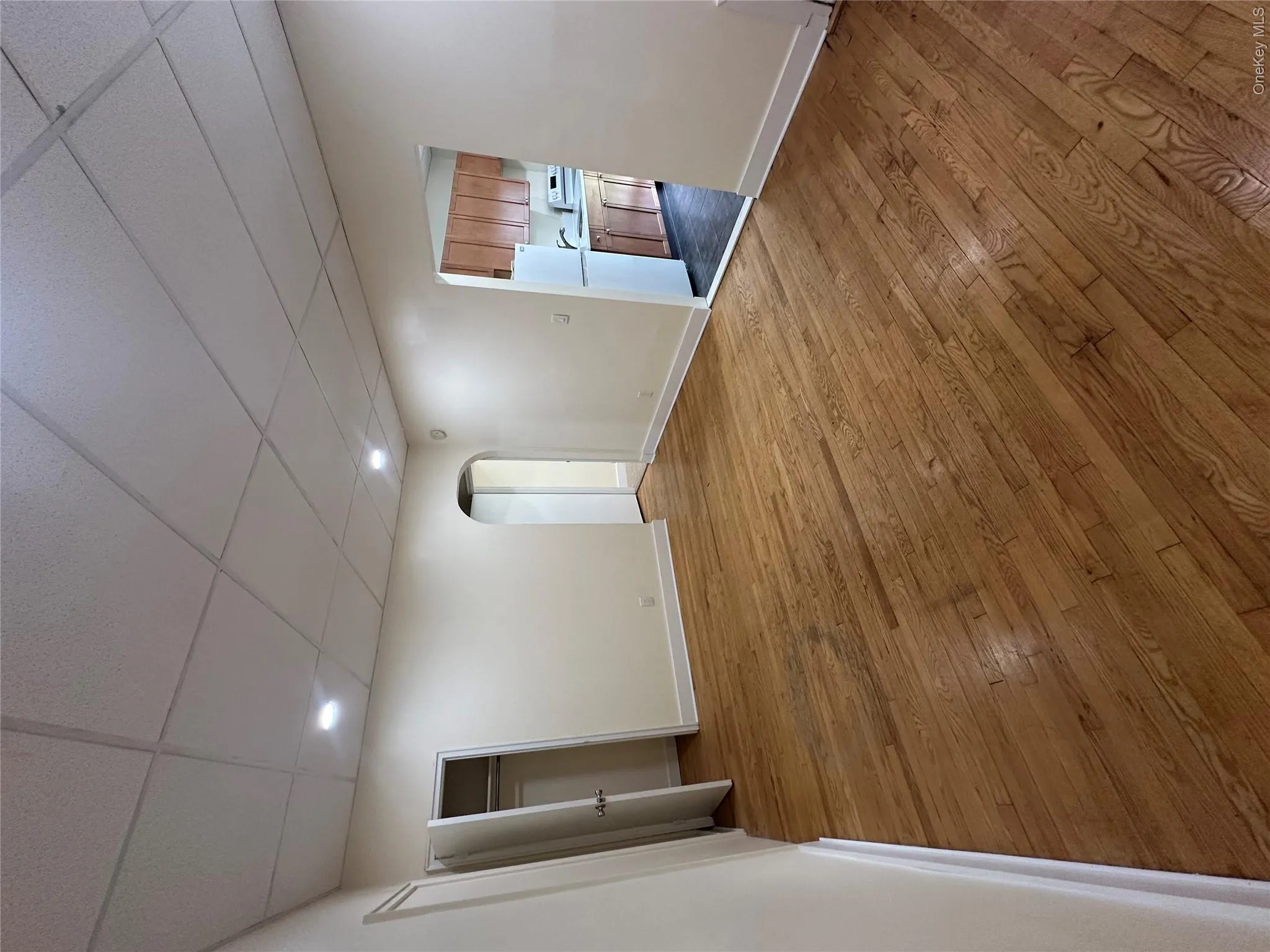 165 Larkfield Road, Huntington, NY, 1 Bedroom Bedrooms, 3 Room Rooms,1 BathroomBathrooms,Residential Lease,For Rent,Larkfield,0,1044441 165 Larkfield Road, Huntington, NY, 1 Bedroom Bedrooms, 3 Room Rooms,1 BathroomBathrooms,Residential Lease,For Rent,Larkfield,0,1044441