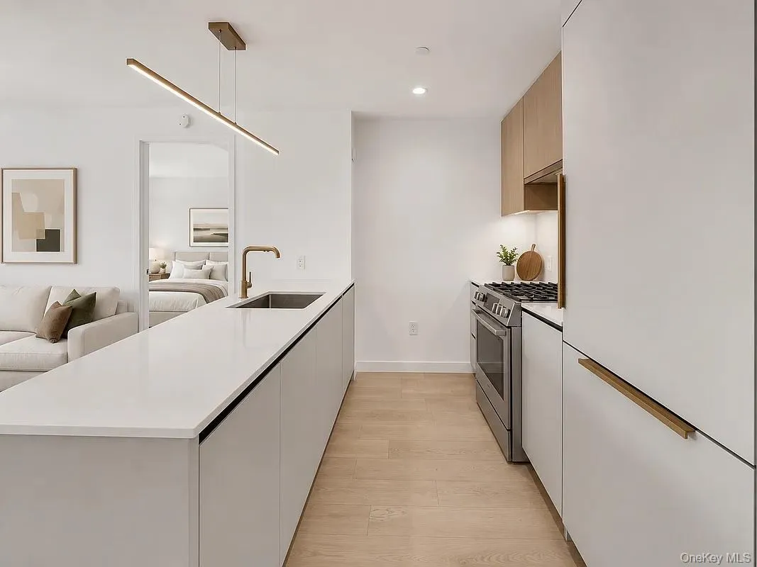 3 Court Square, New York, NY, 2 Bedrooms Bedrooms, 5 Rooms Rooms,2 BathroomsBathrooms,Residential,For Rent,Court,0,1044443 3 Court Square, New York, NY, 2 Bedrooms Bedrooms, 5 Rooms Rooms,2 BathroomsBathrooms,Residential,For Rent,Court,0,1044443